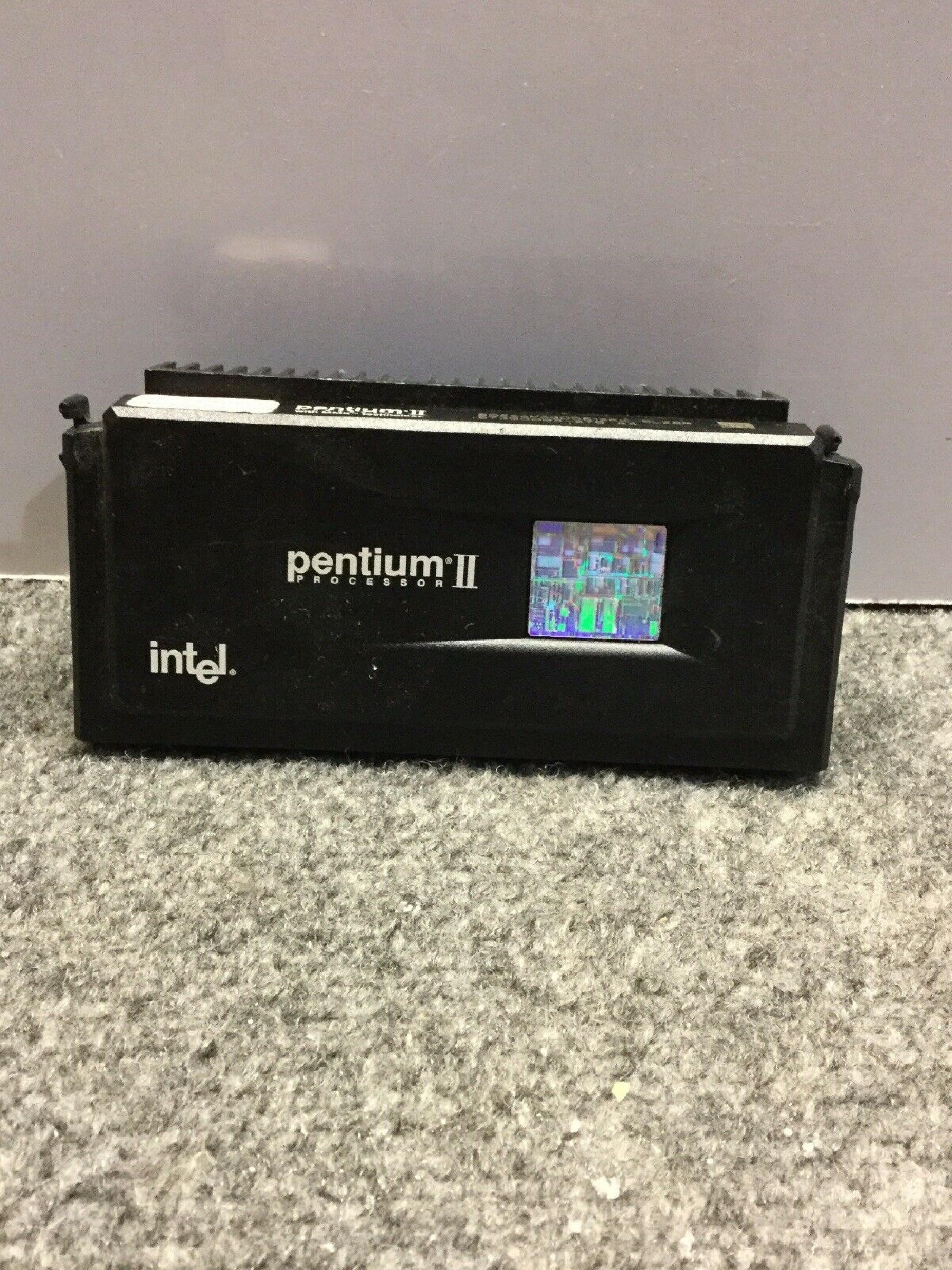 INTEL 80522PX300512EC PENT II 300MHZ PROCESSOR 512K CACHE MMX