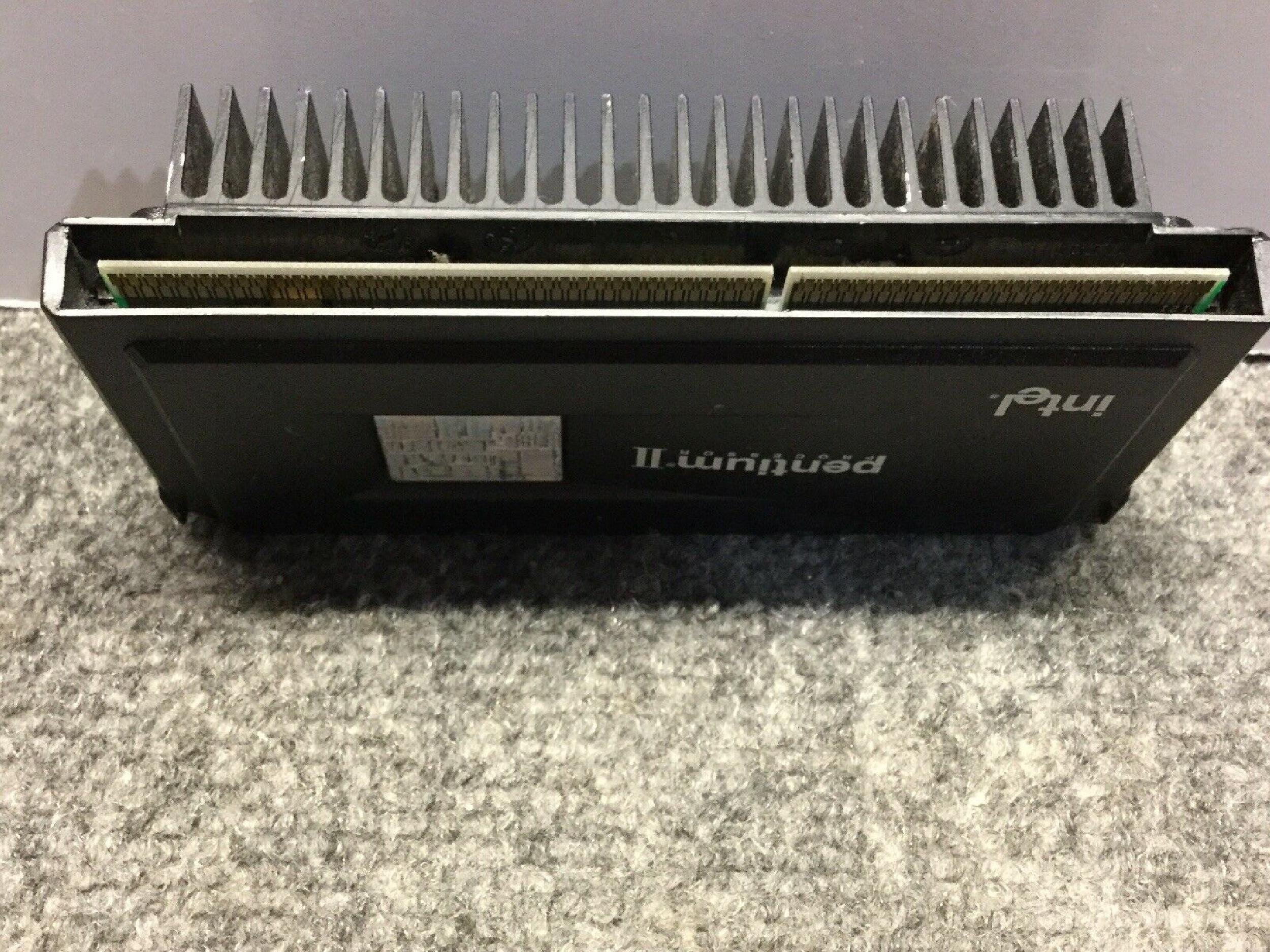 INTEL 80522PX300512EC PENT II 300MHZ PROCESSOR 512K CACHE MMX