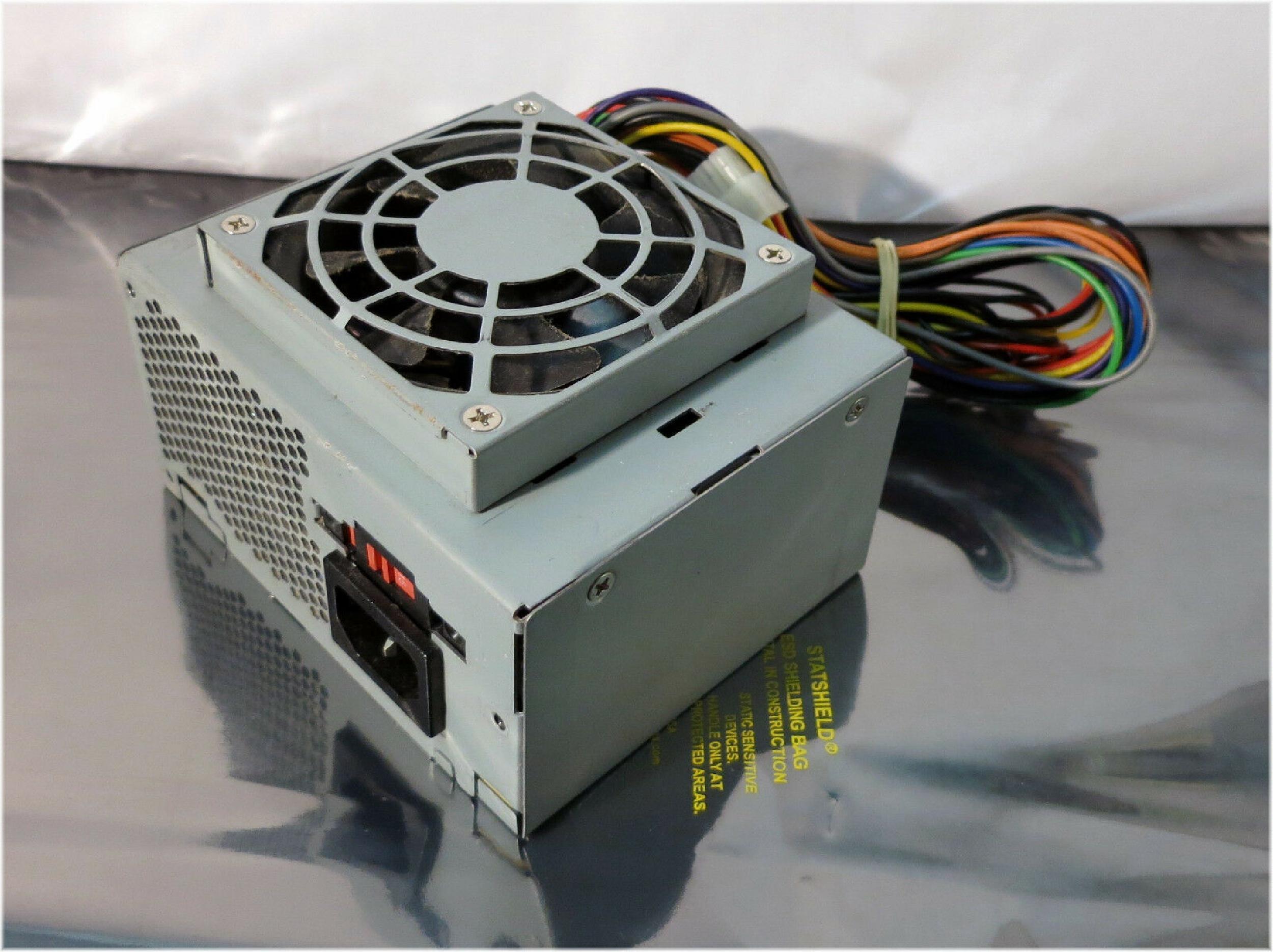 COMPAQ / HEWLETT PACKARD / HP 138652-001 POWER SUPPLY FOR PRESARIO 5304 - COMPATIBLE, NO NUMBER