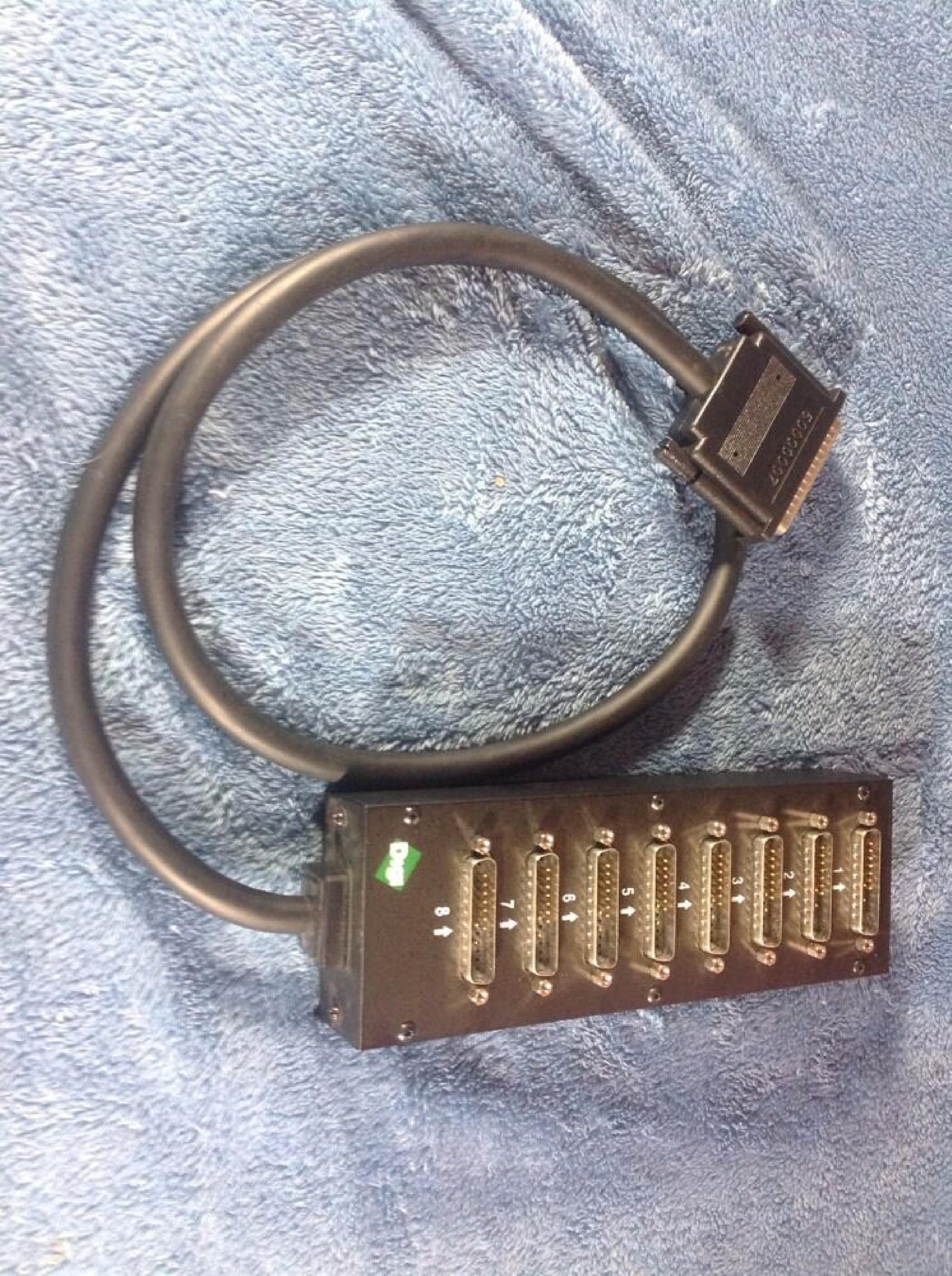 DIGI INTERNATIONAL 76000140 8 PORT DB25 NCR EXTERNAL BOX BRICK