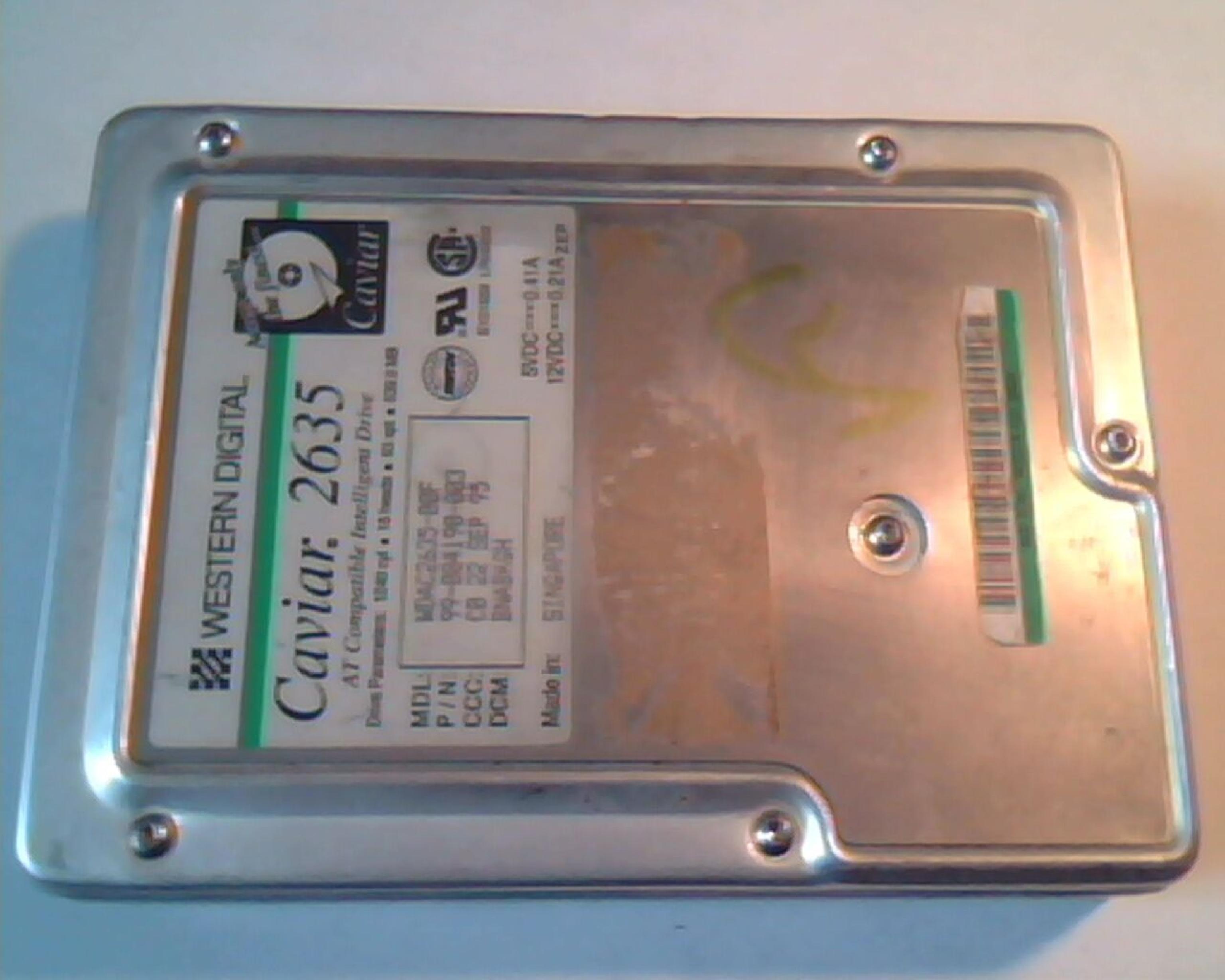 WESTERN DIGITAL / WD CAVIAR 2635 639MB IDE HARD DRIVE 3.5 INCH