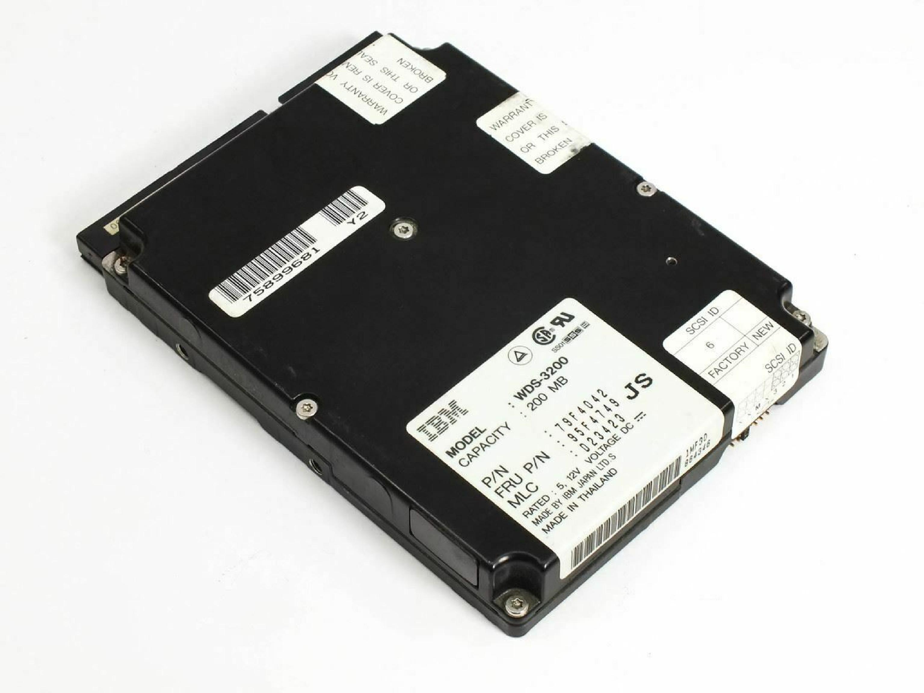 IBM 95F4749 212MB SCSI 3.5INCH 50 PIN