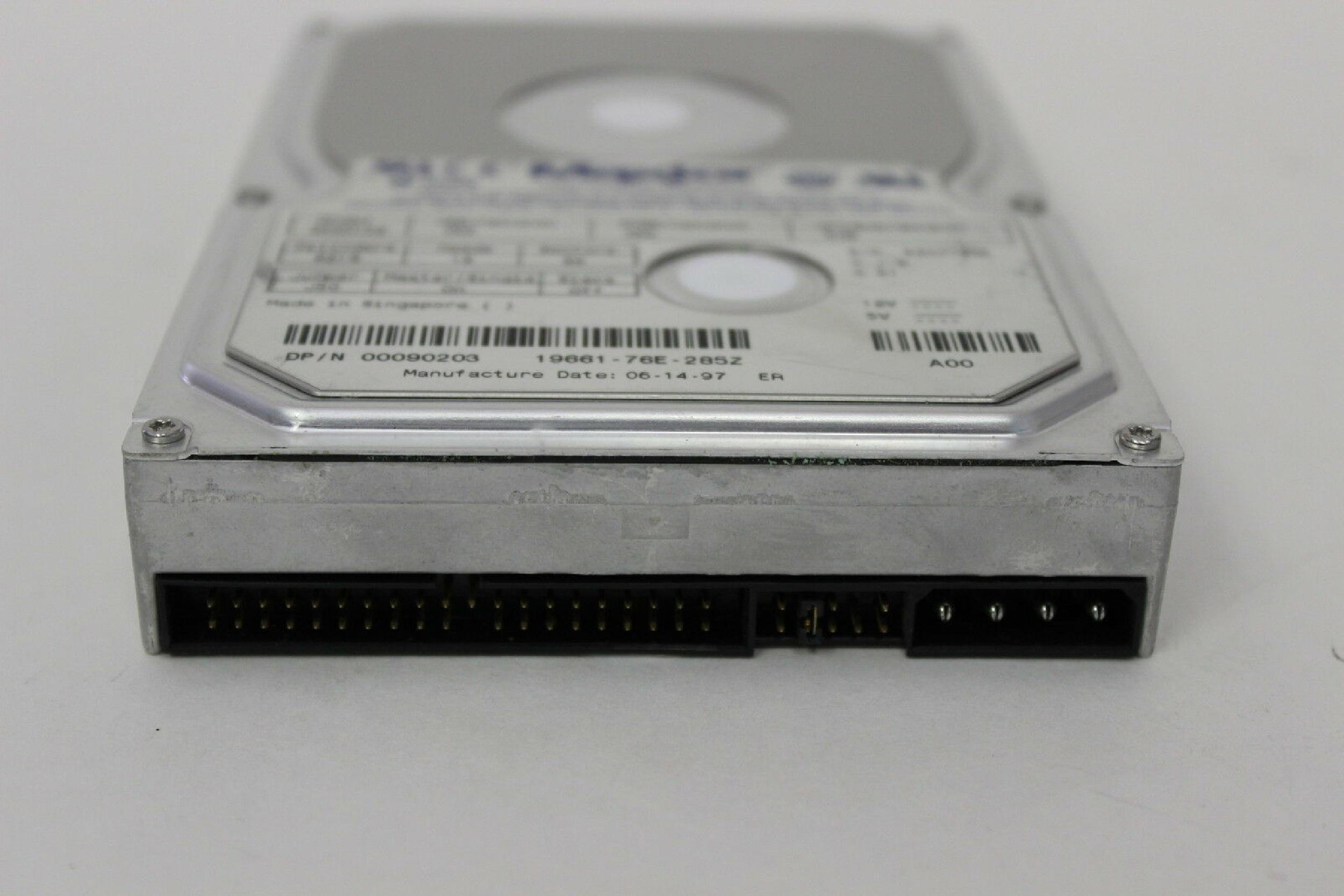 MAXTOR 90203 IDE HARD DRIVE 3.5 INCH 3.2GB