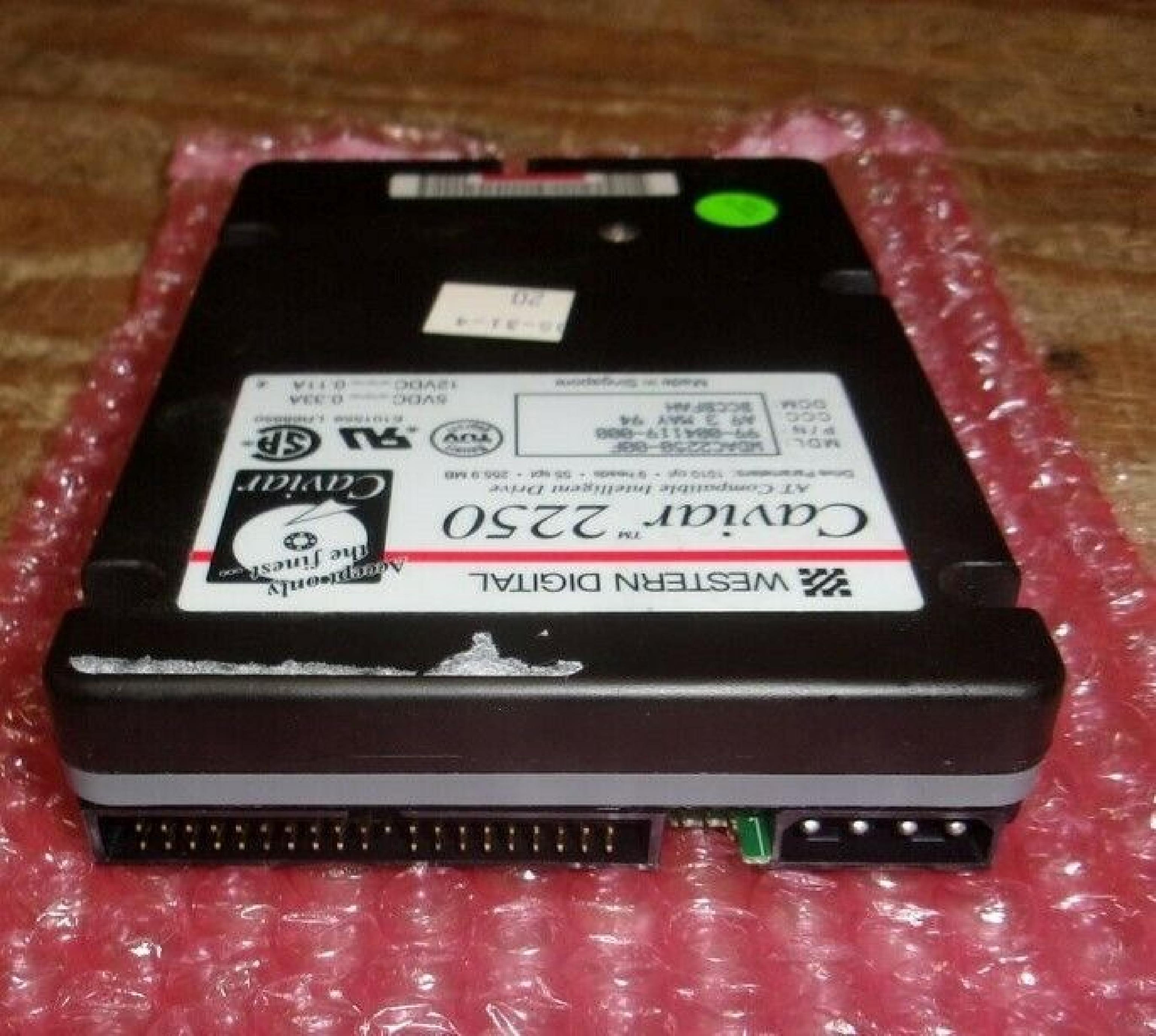 WESTERN DIGITAL / WD WDAC2250-00F 255.9 MB 3.5 IDE HARD DRIVE CAVIAR 2250