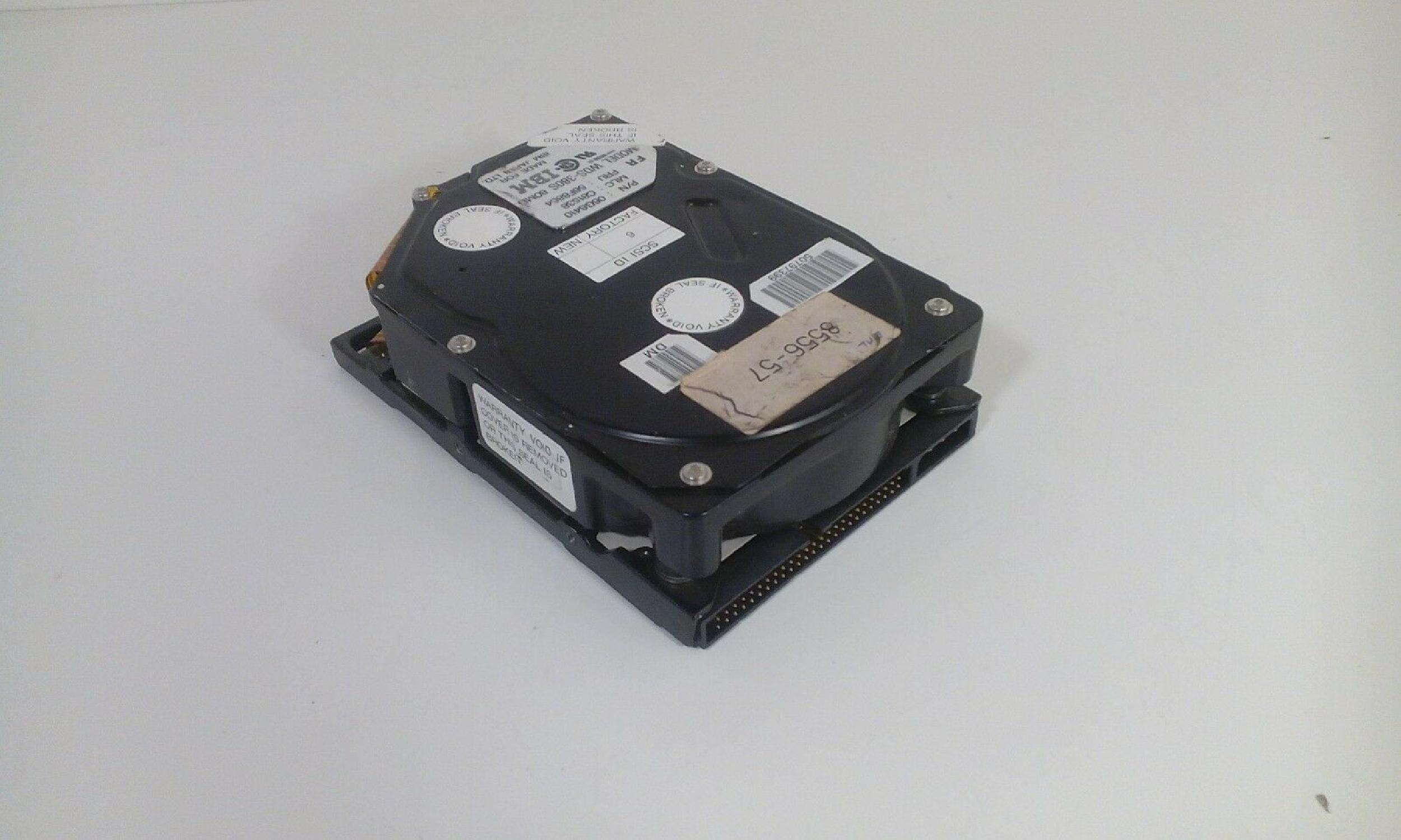 IBM WDS-380S 80MB SCSI HARD DRIVE 8565-121 WDS-380S