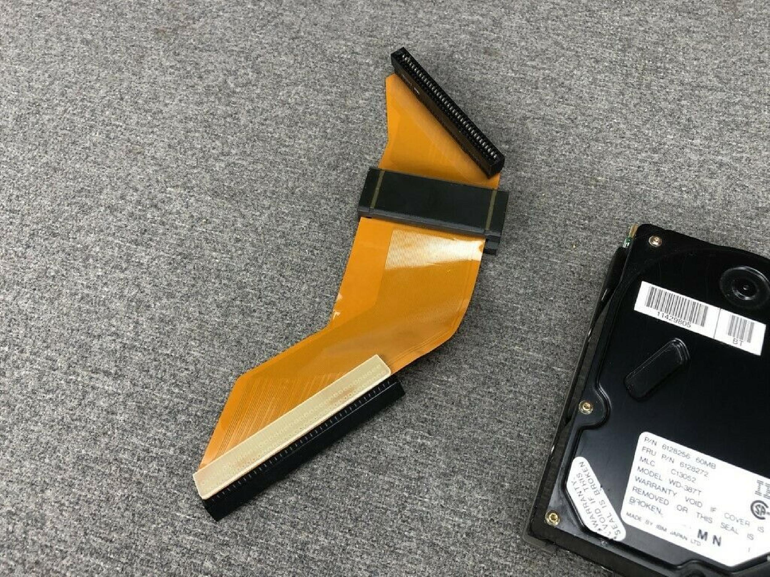 IBM 6128272 60MB HARD DRIVE PULLED FROM PS/2 MODEL 55 SX