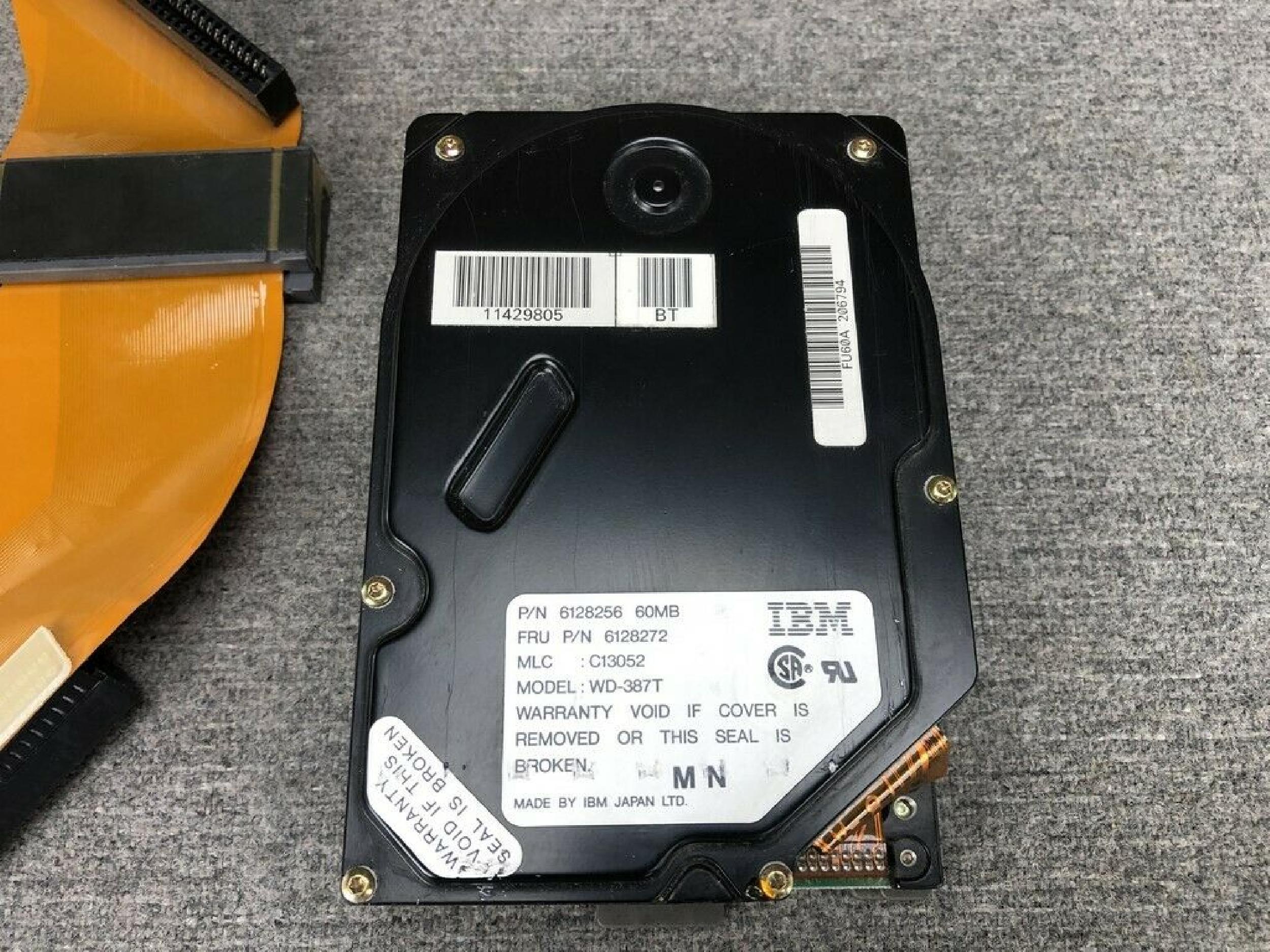 IBM 6128272 60MB HARD DRIVE PULLED FROM PS/2 MODEL 55 SX