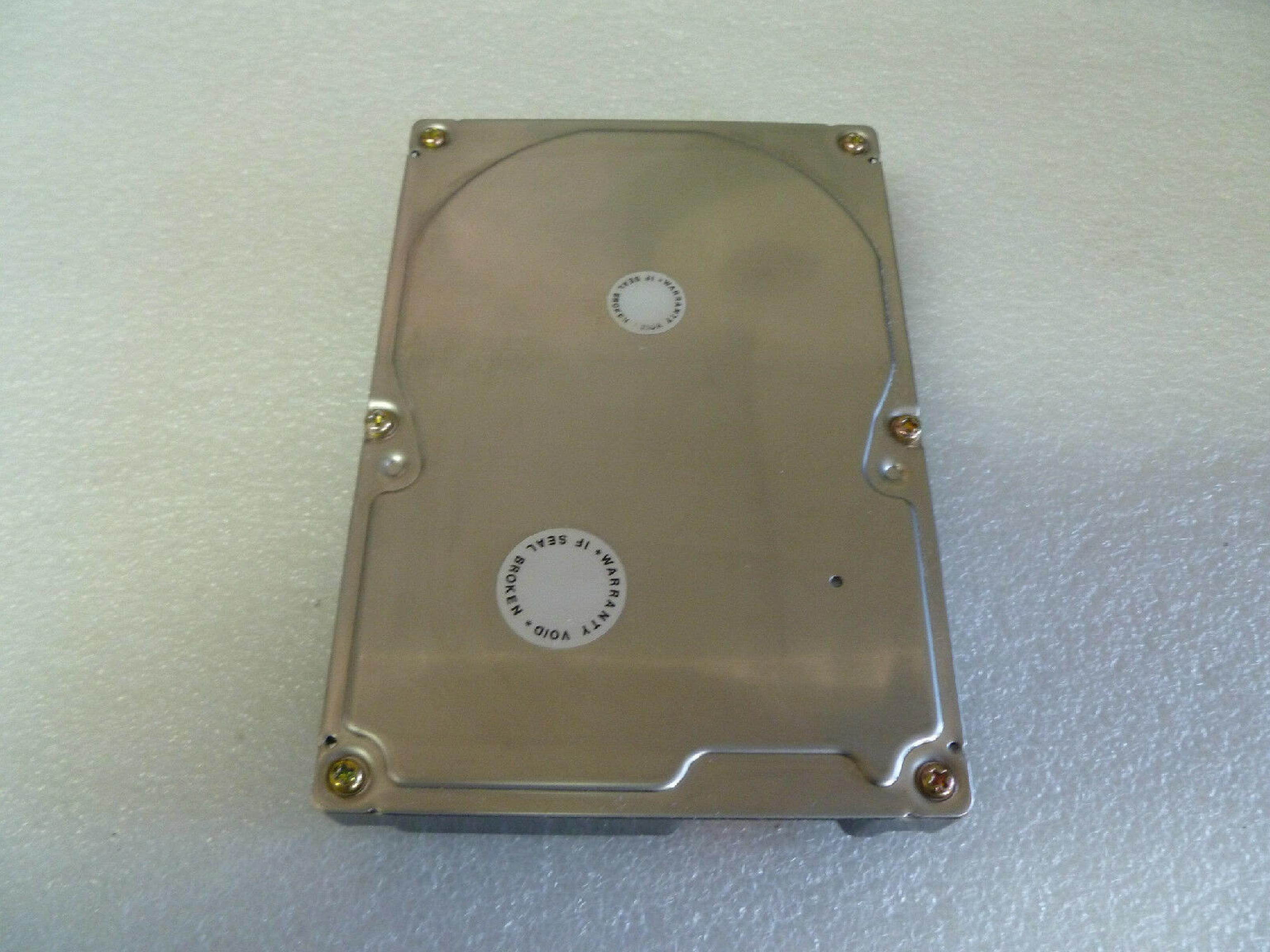 QUANTUM 4550S DEFECTICVE 4.5GB NARROW SCSI 68 PIN DRIVE