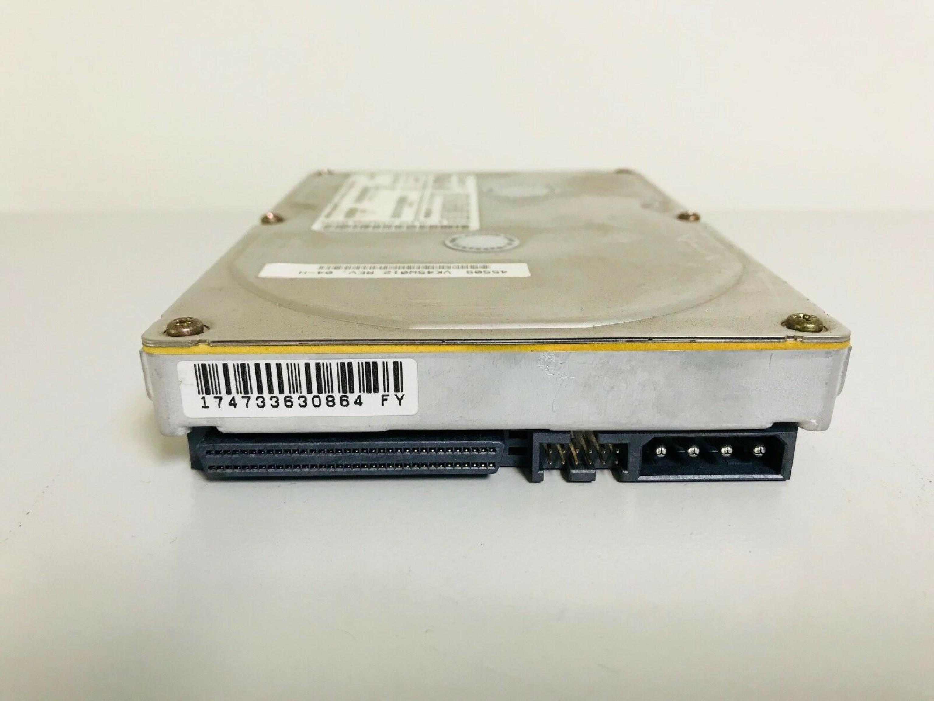 QUANTUM RZ1CC-BA DEFECTICVE 4.5GB NARROW SCSI 68 PIN DRIVE