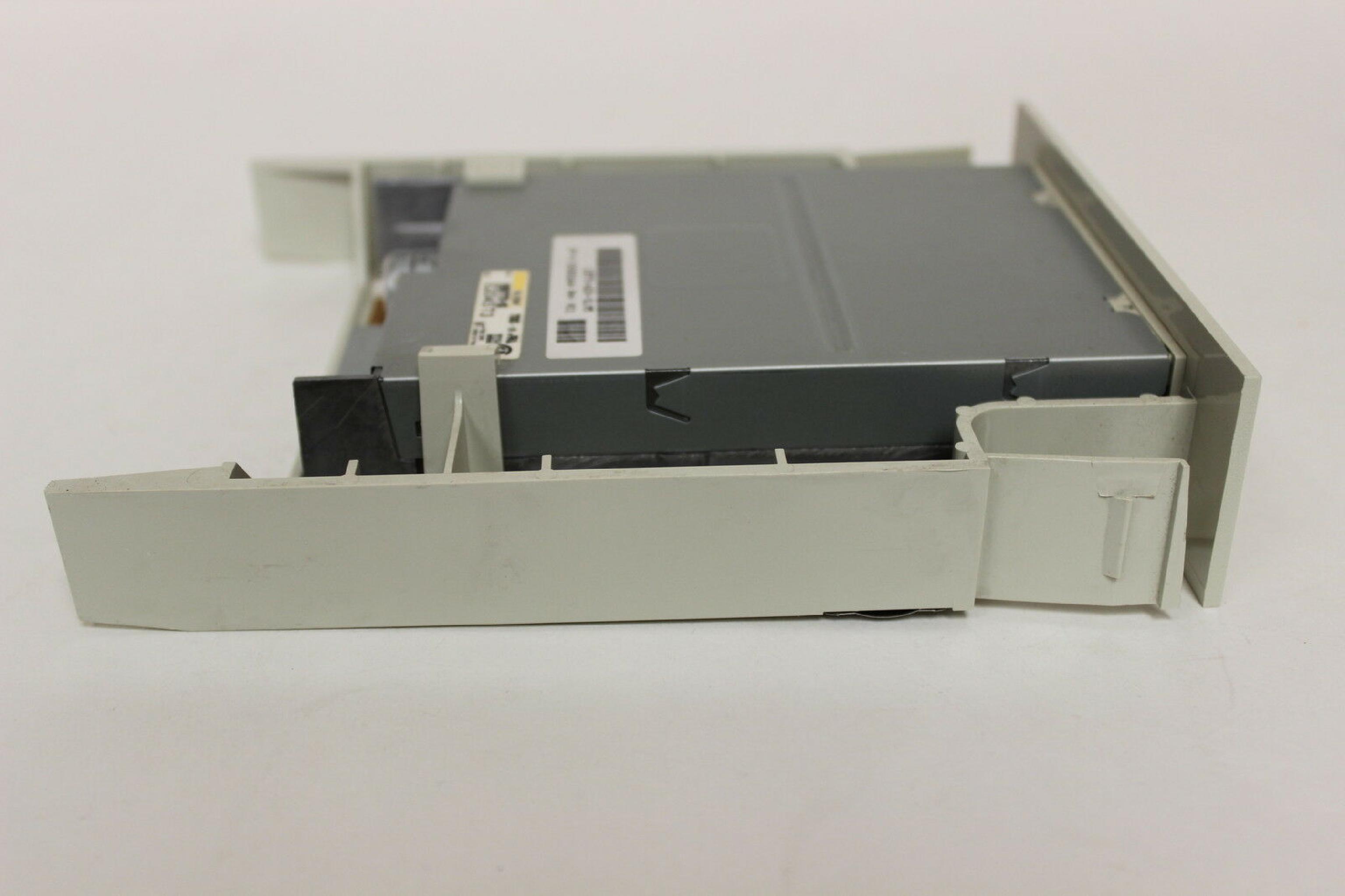 TEAC 82664 FLOPPY 3.5 WHITE HH PULLED FROM DELL POWER EDGE 4100 MODEL SME