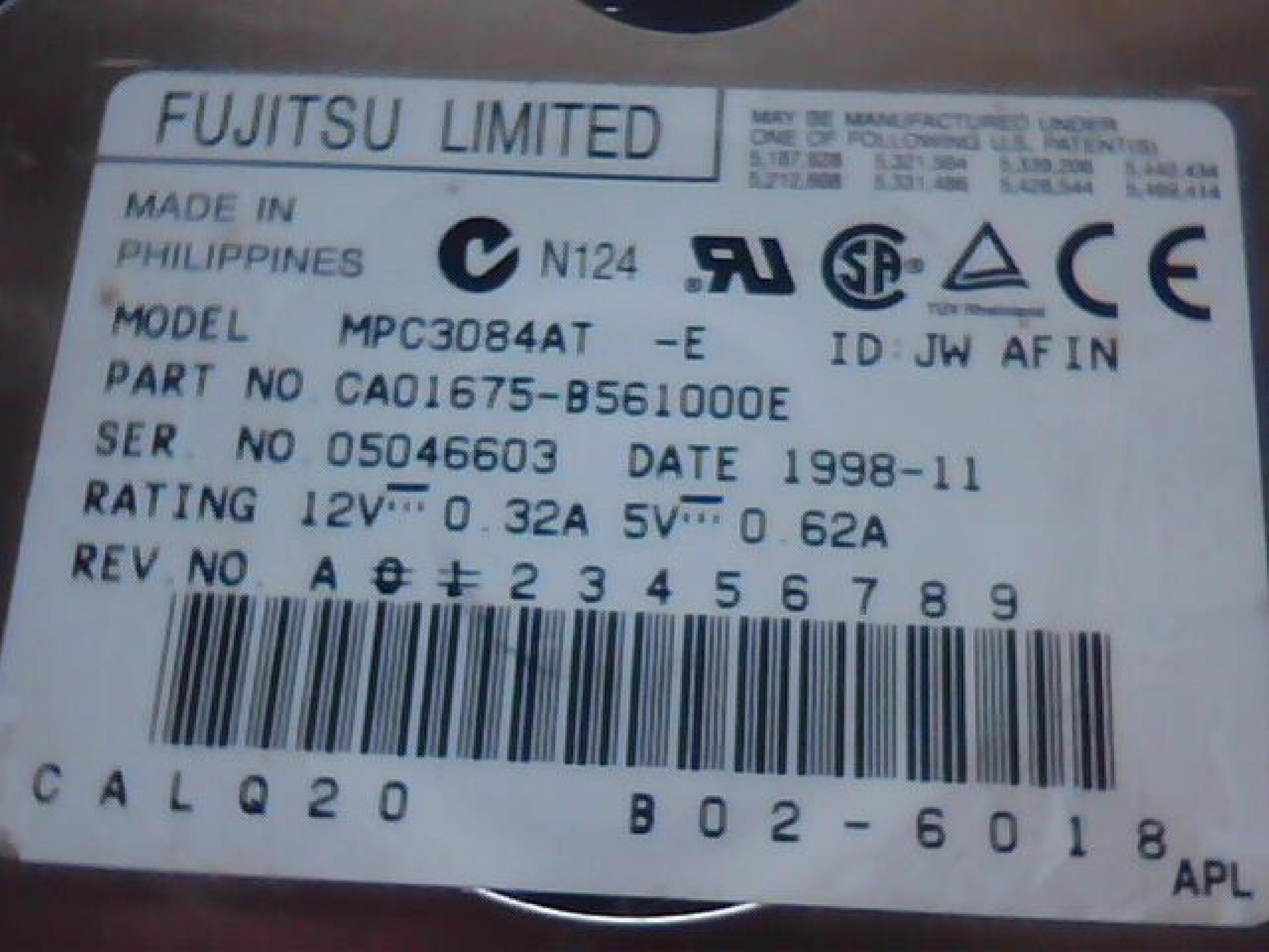 FUJITSU MPC3084AT 8.4GB 3.5 INCH IDE HARD DRIVE CALQ83 A00-6801 20DA800-B 20MQ7601026048 DATE 1998-09