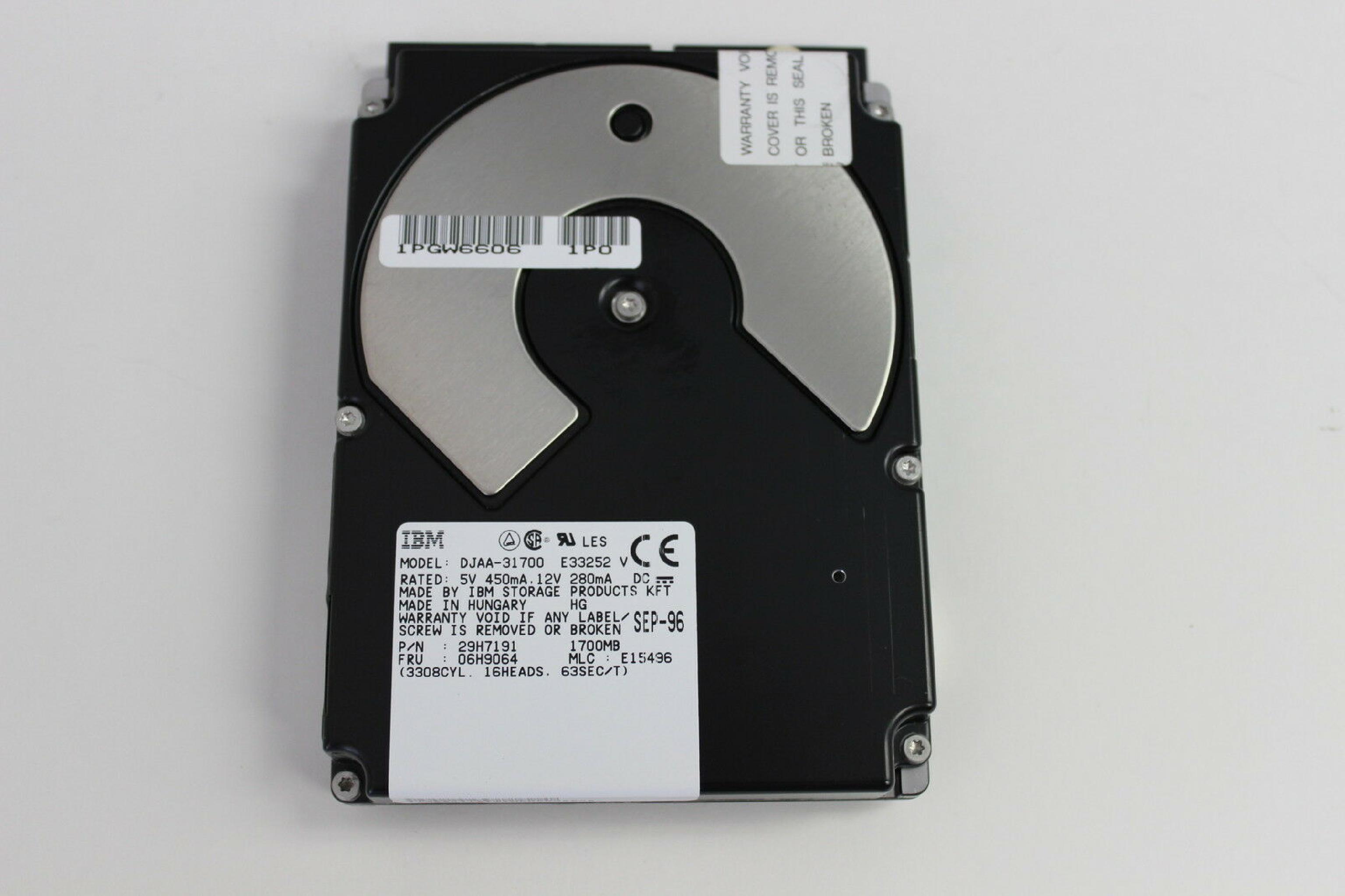 IBM 06H9064 1.7GB AT IDE 3.5 INCH HARD DRIVE