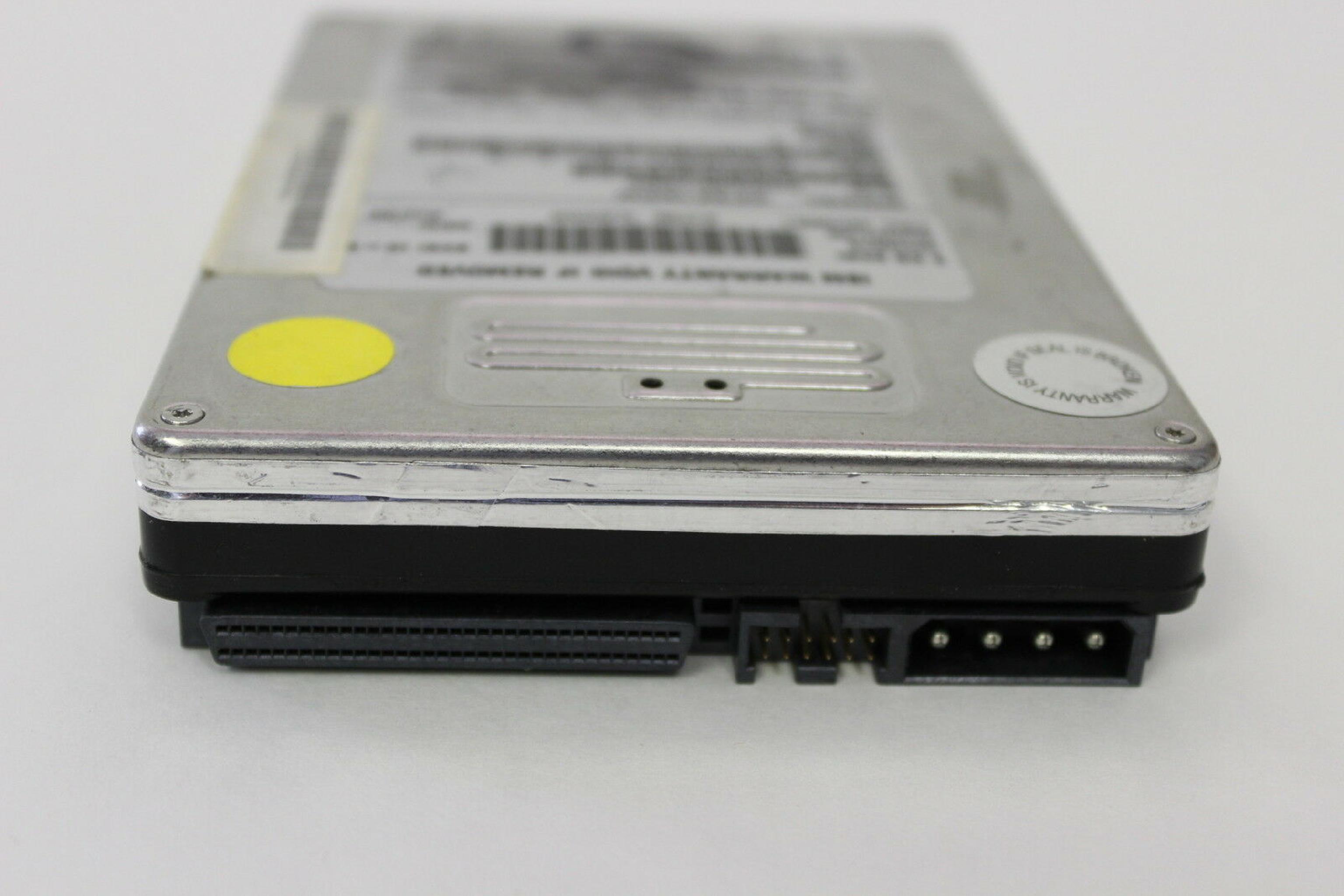 IBM 06H8561 2.5GB 68 PIN FAST WIDE SCSI DRIVE - TESTED