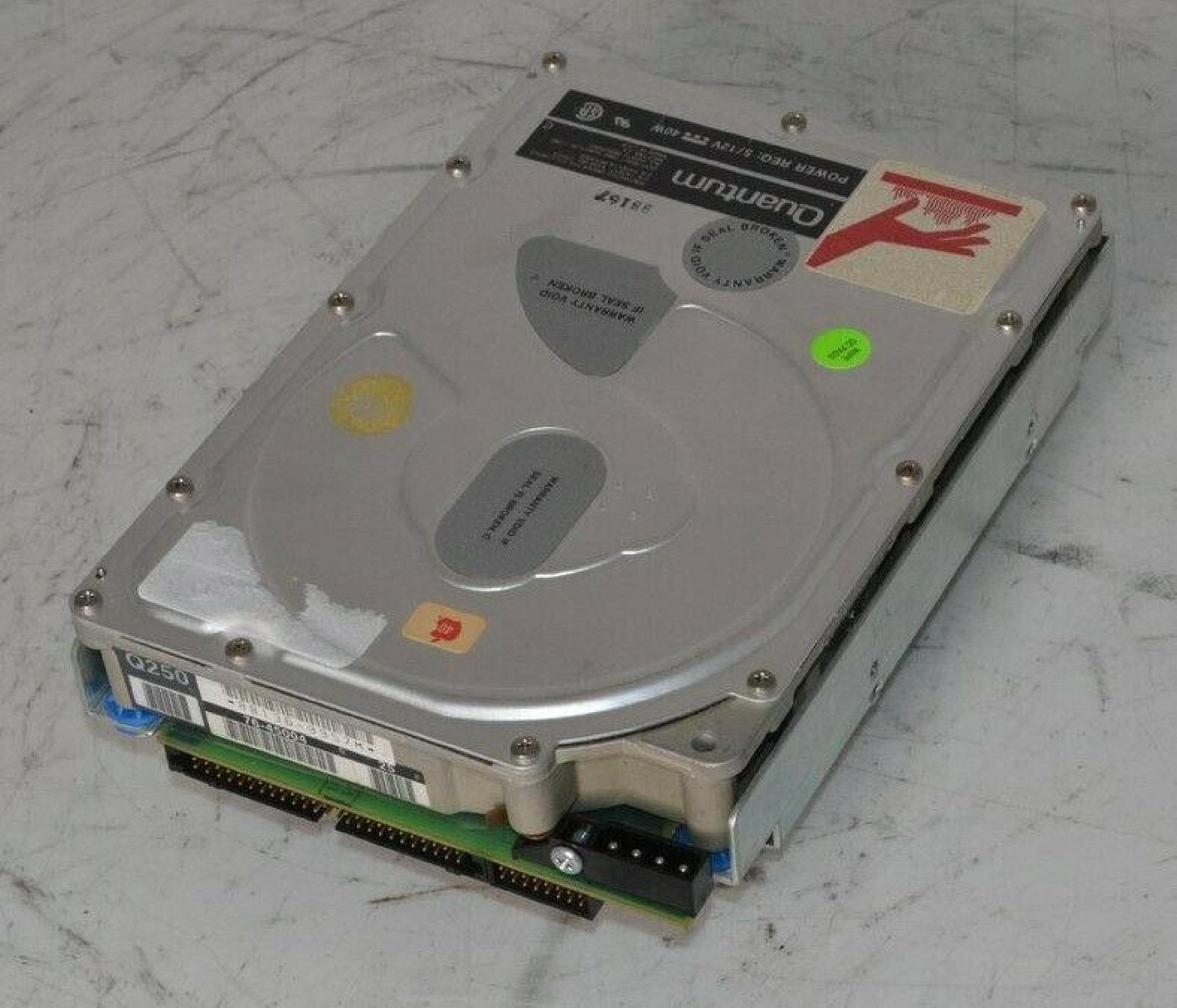 QUANTUM 76-45004 40 MB APPLE ESDI HARD DRIVE