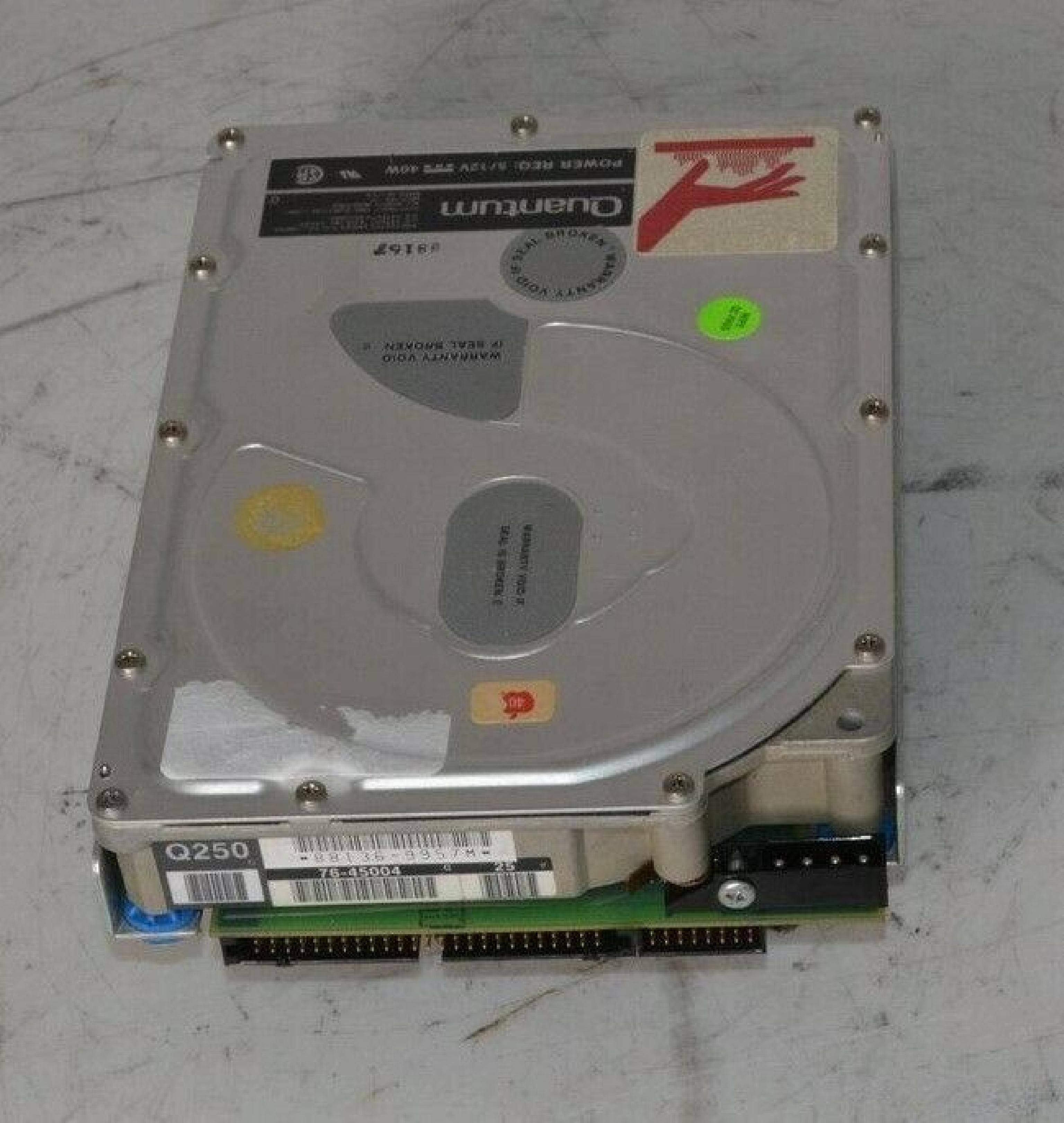 QUANTUM 76-45004 40 MB APPLE ESDI HARD DRIVE