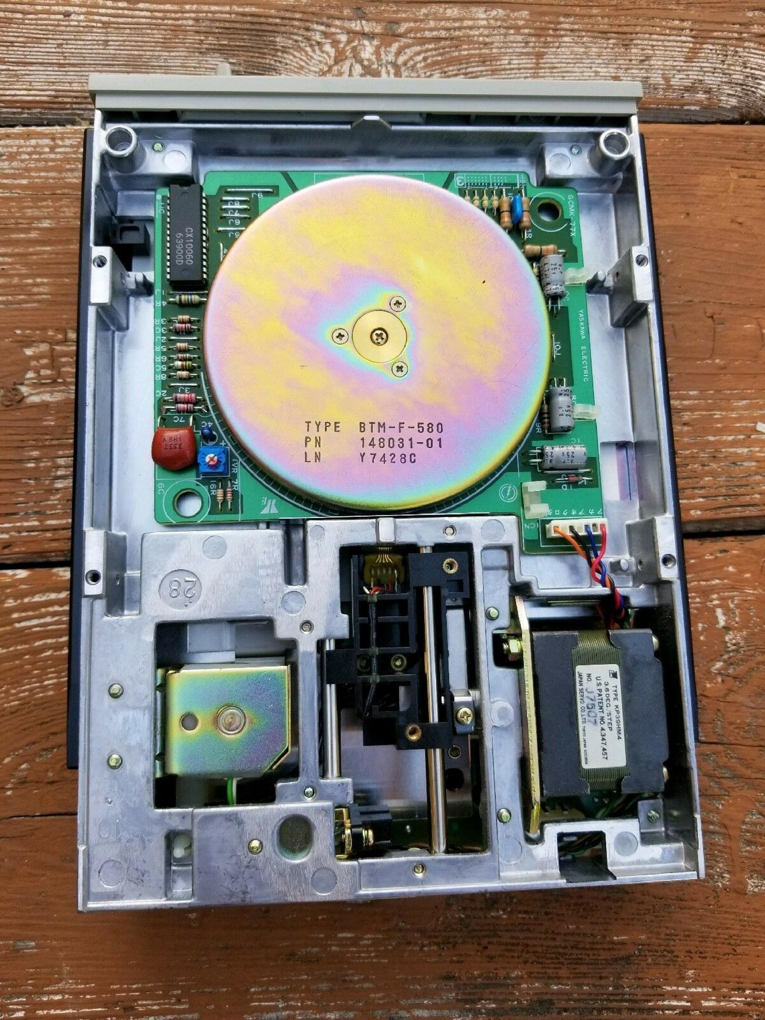 IBM YD-580 CLONE BLACK HH 5.25 FLOPPY YD-580 1354 5.25INCH 320/360KB Floppy Drive TAN FACE PLATE