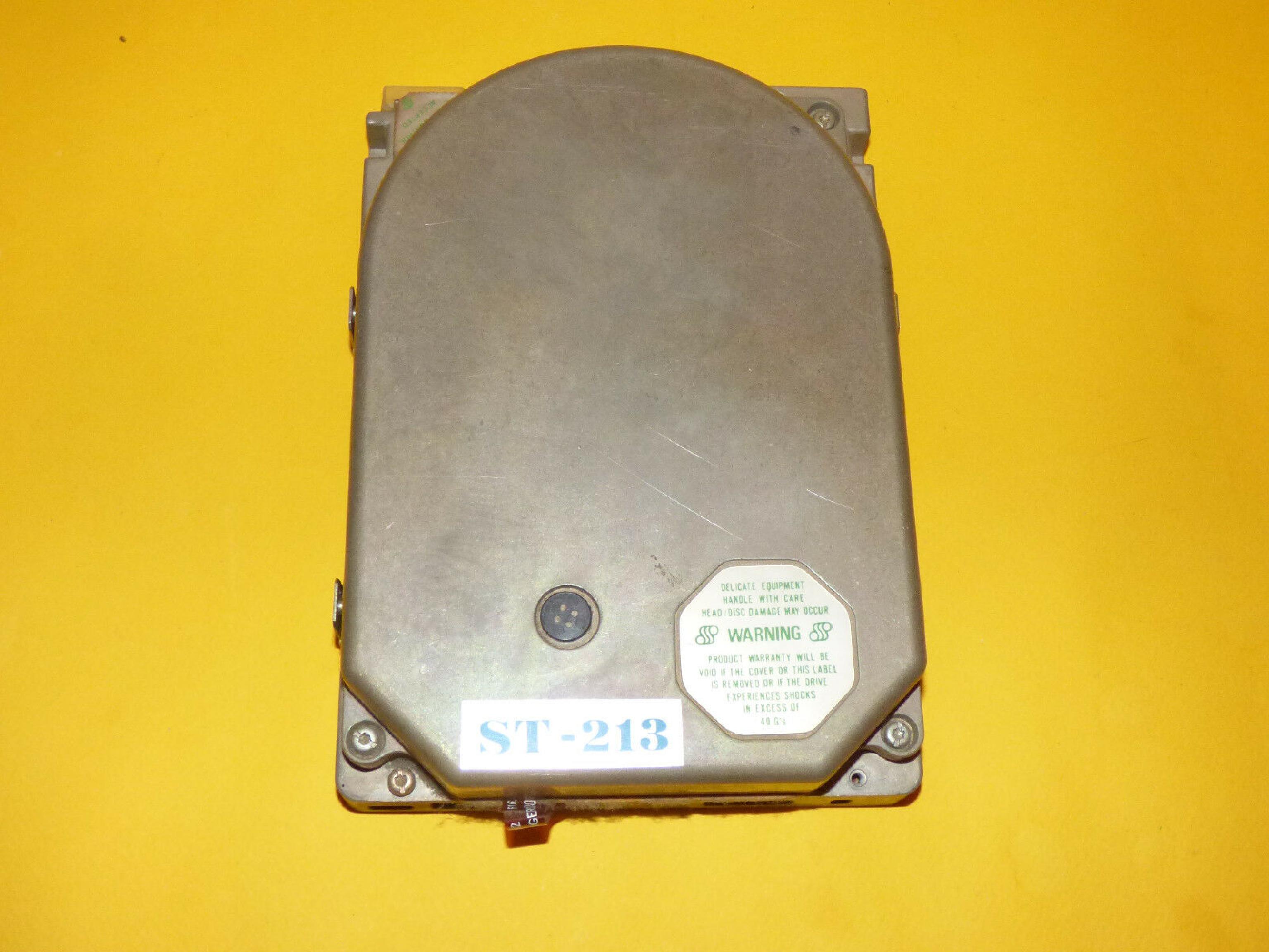 SEAGATE ST-213 10MB MFM 5.25 INCH HH HDD