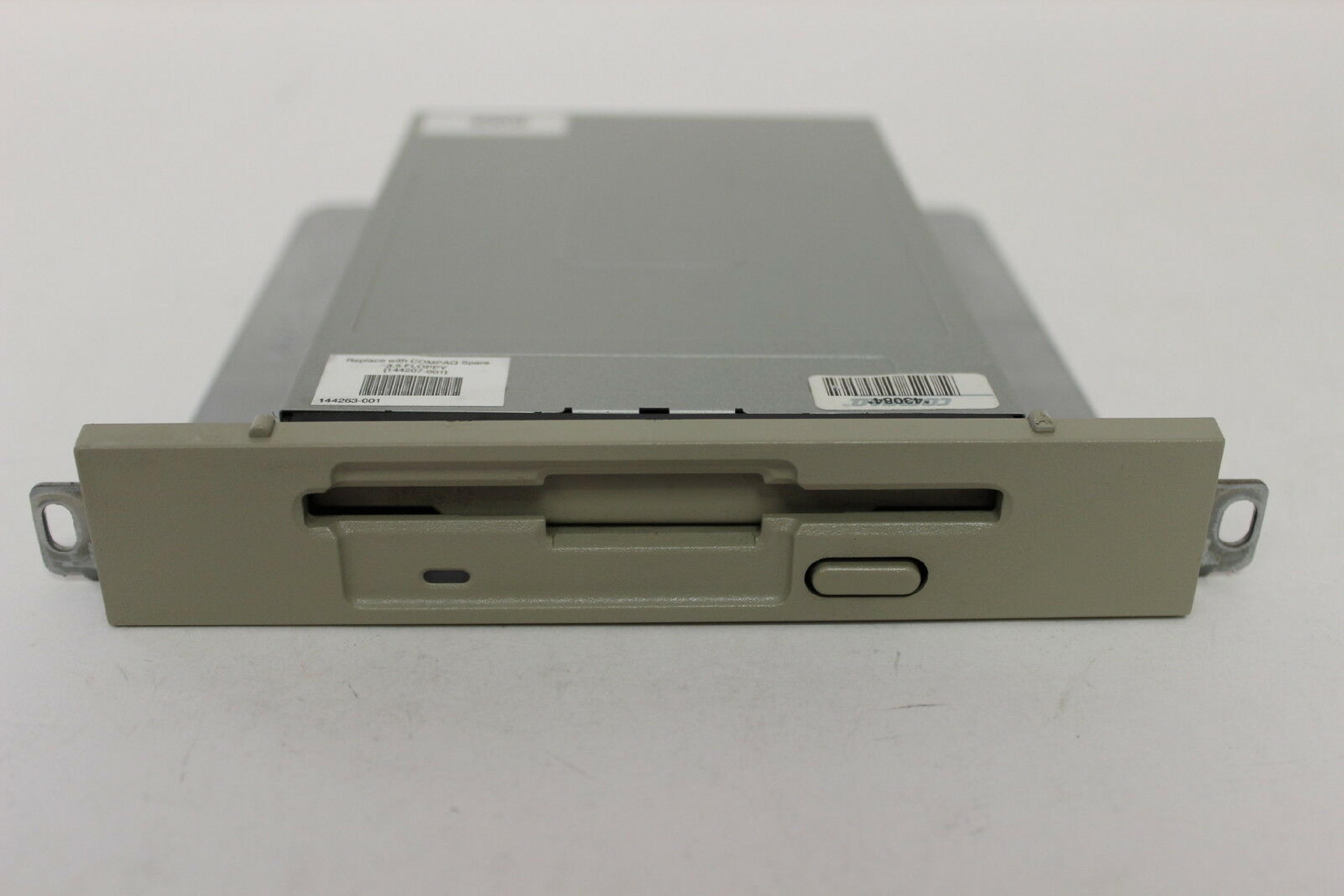 SONY MFD-17W-24 3.5INCH FLOPPY DRIVE PULLED FROM COMPAQ PROLINEA 4/33