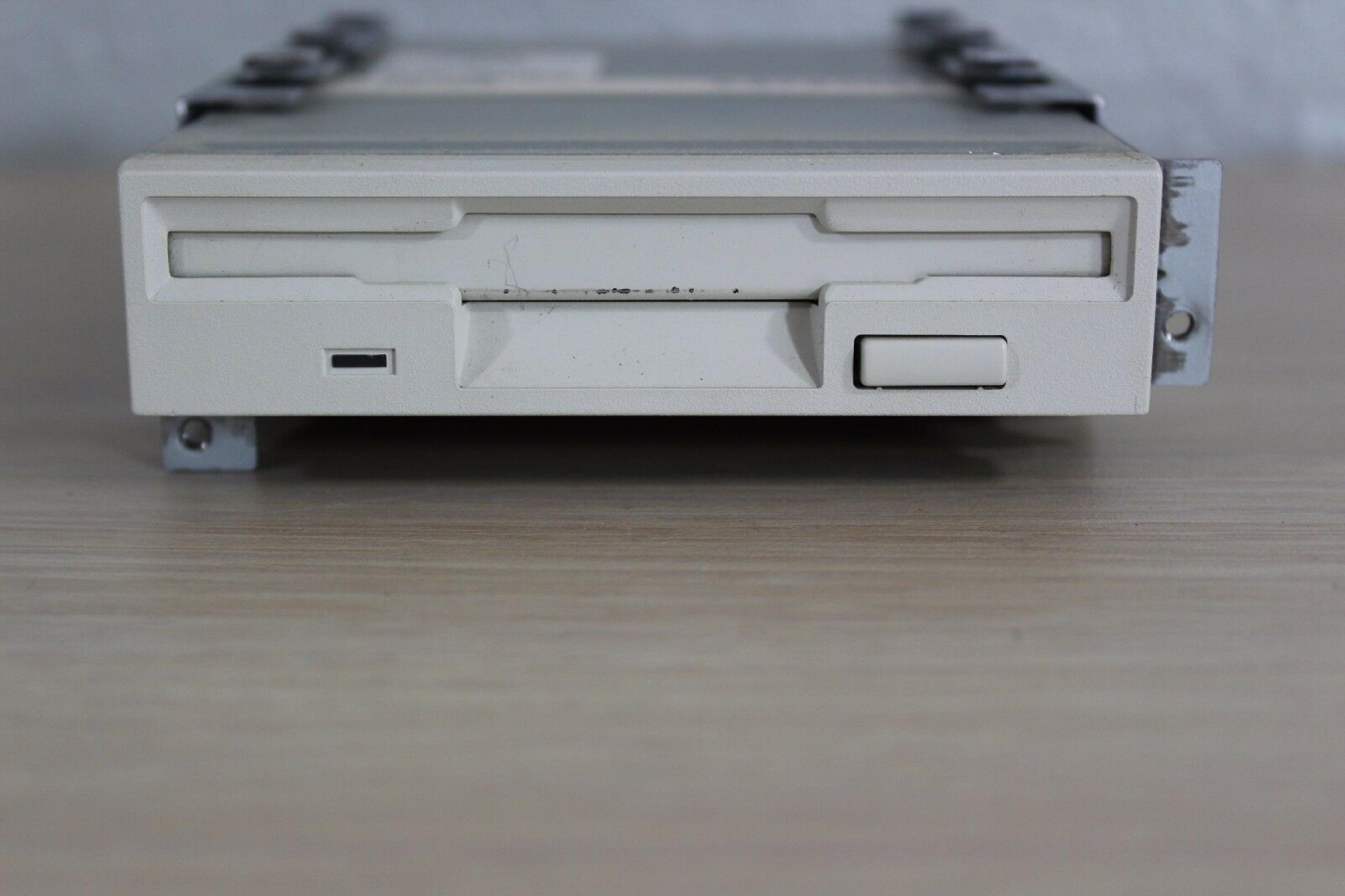 SONY MPF520-C 1.44MB 3.5 INCH FLOPPY DRIVE