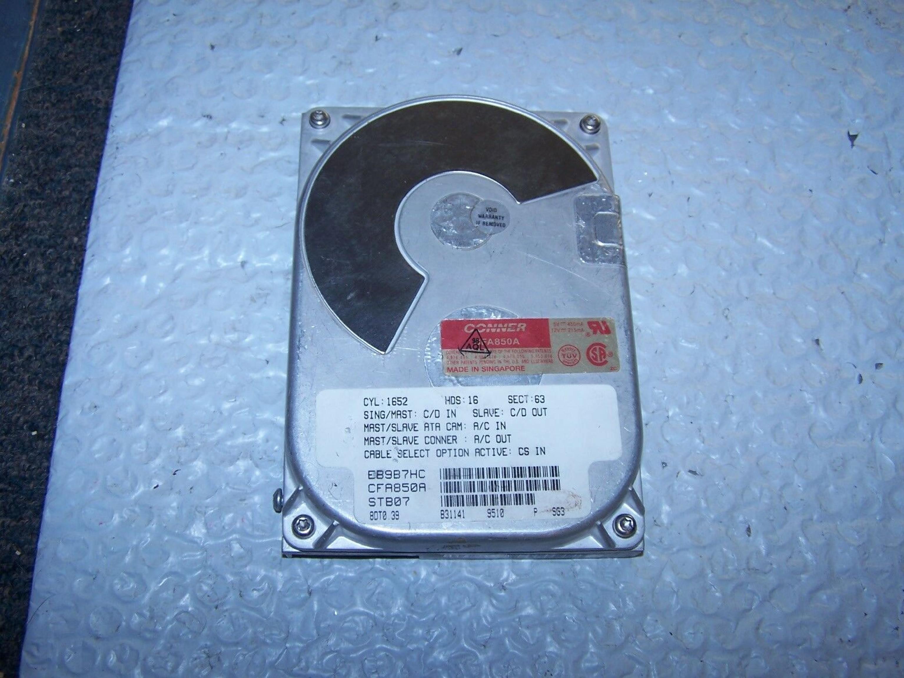 CONNER / SEAGATE CFA850A 850MB IDE 3.5 INCH HARD DRIVE