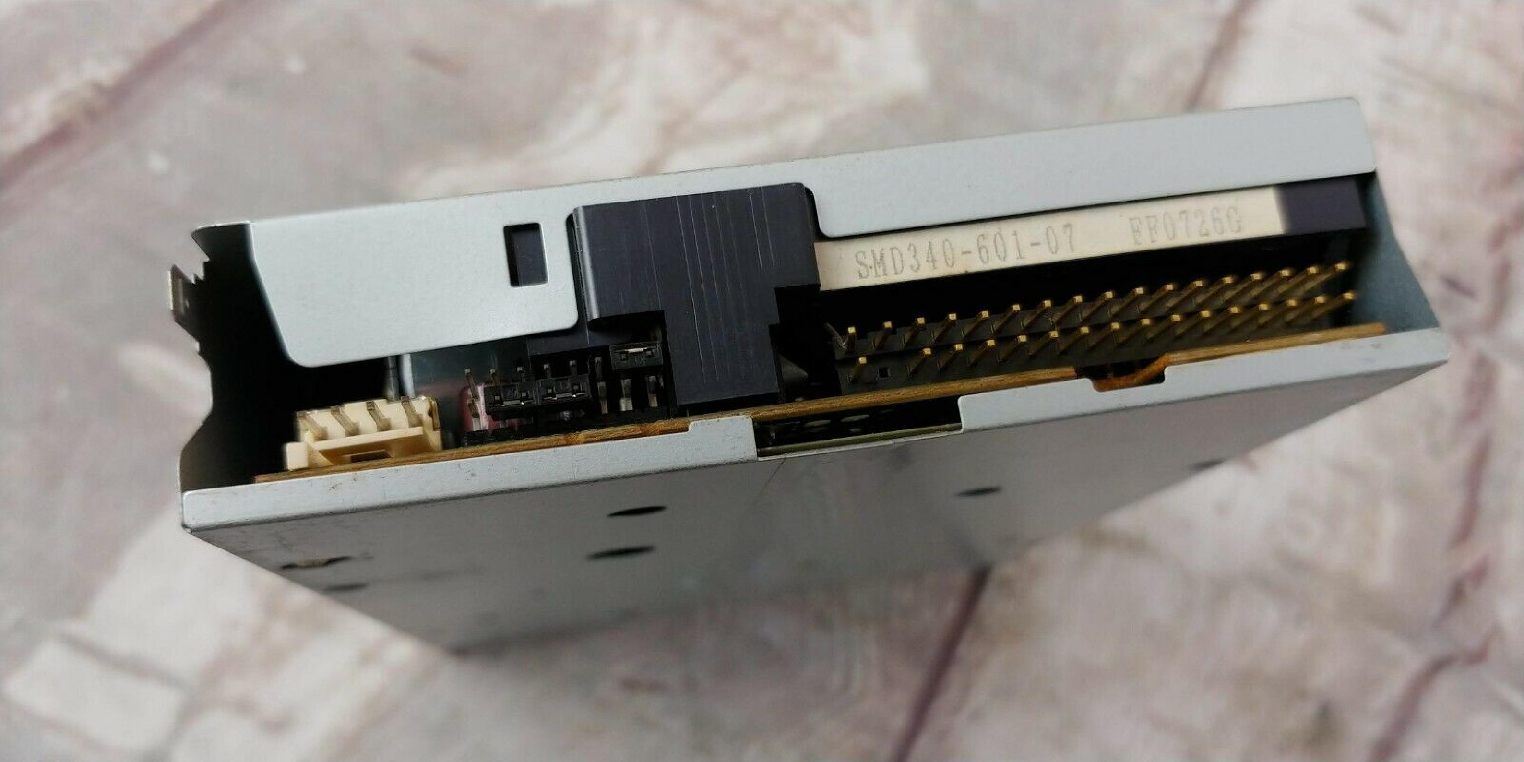 EPSON SMD-300 3.5 INCH FLOPPY DRIVE TAN