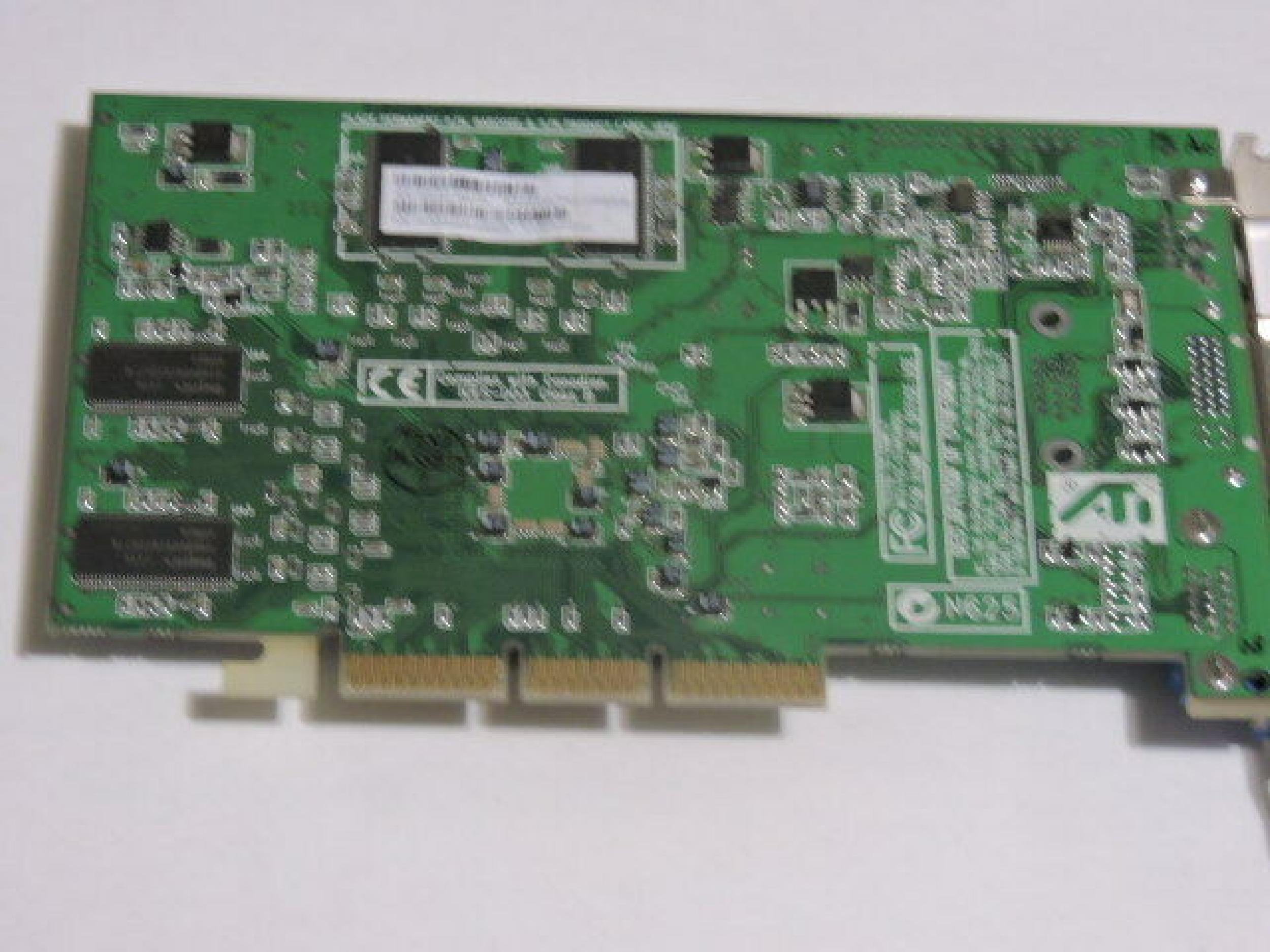 ATI 109-83200-01 64MB AGP VIDEO CARD WITH VGA DVI AND S-VIDEO OUTPUTS RADEON 7500 DDR SVIDEO