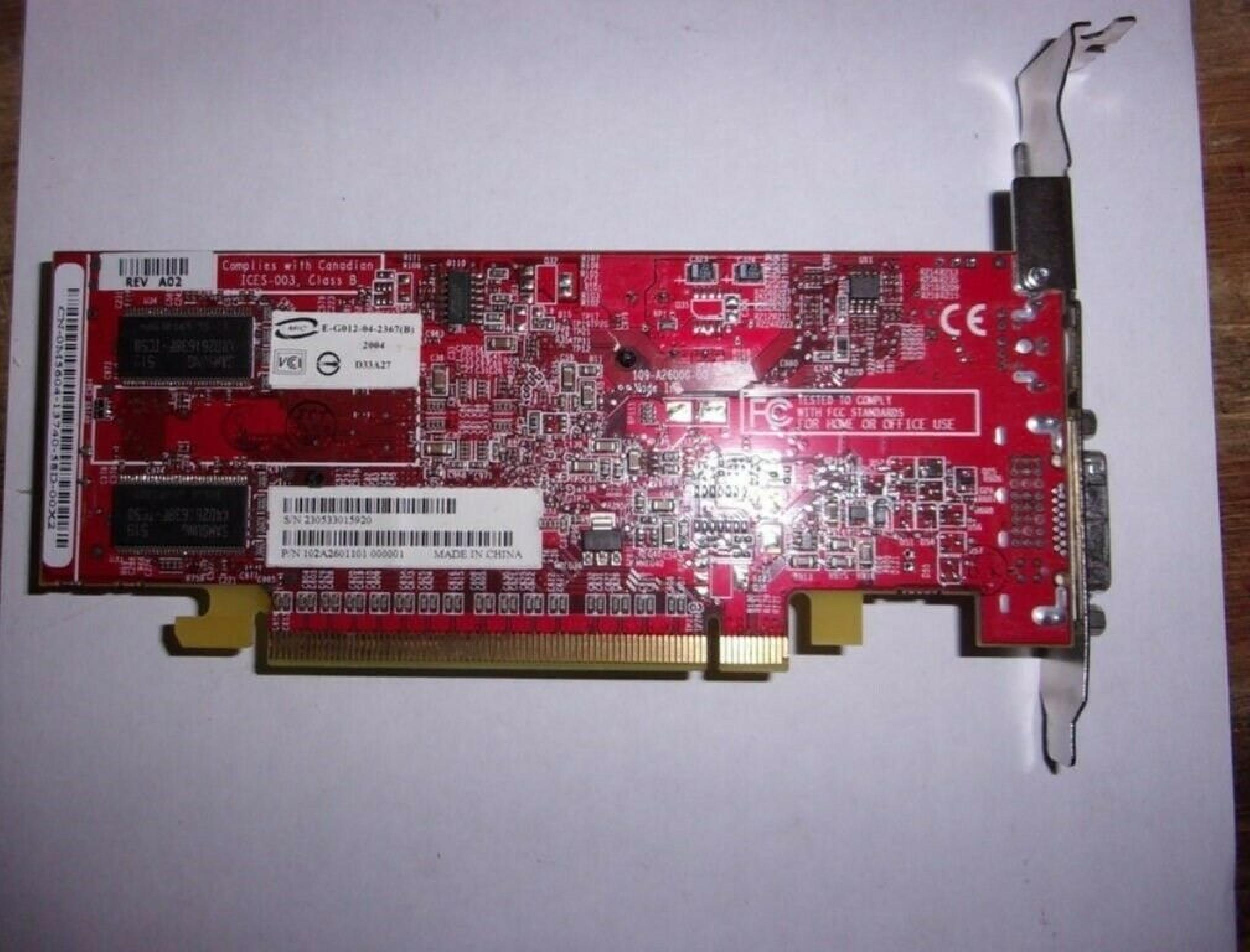 ATI 109-A26000-00 64MB PCI-E VIDEO CARD WITH DVI AND S-VIDEO OUTPUTS RADEON X300 128MB S-VID PORTS SVIDEO PCIE PRO