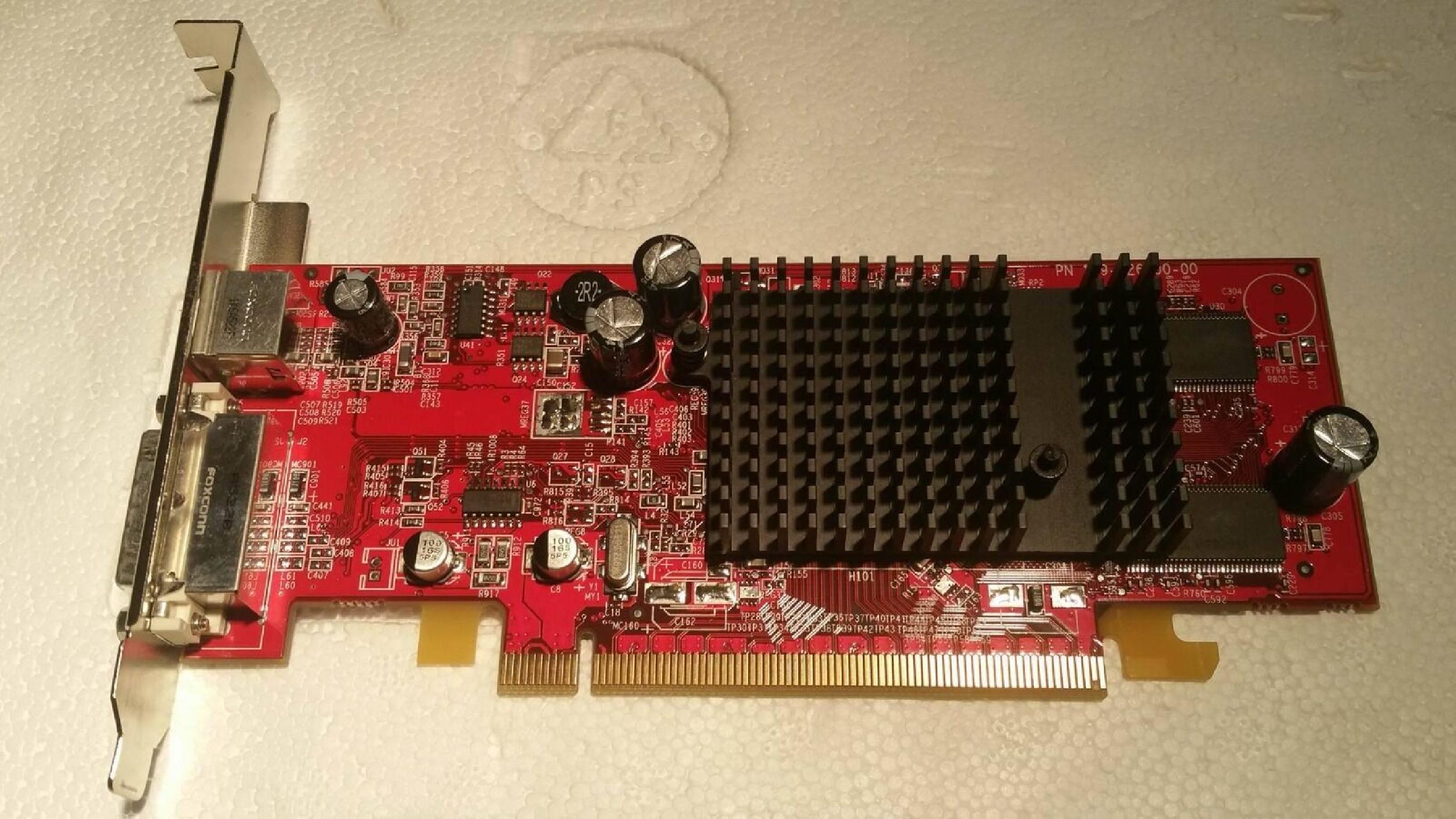ATI 102A2601101 64MB PCI-E VIDEO CARD WITH DVI AND S-VIDEO OUTPUTS RADEON X300 128MB S-VID PORTS SVIDEO PCIE PRO