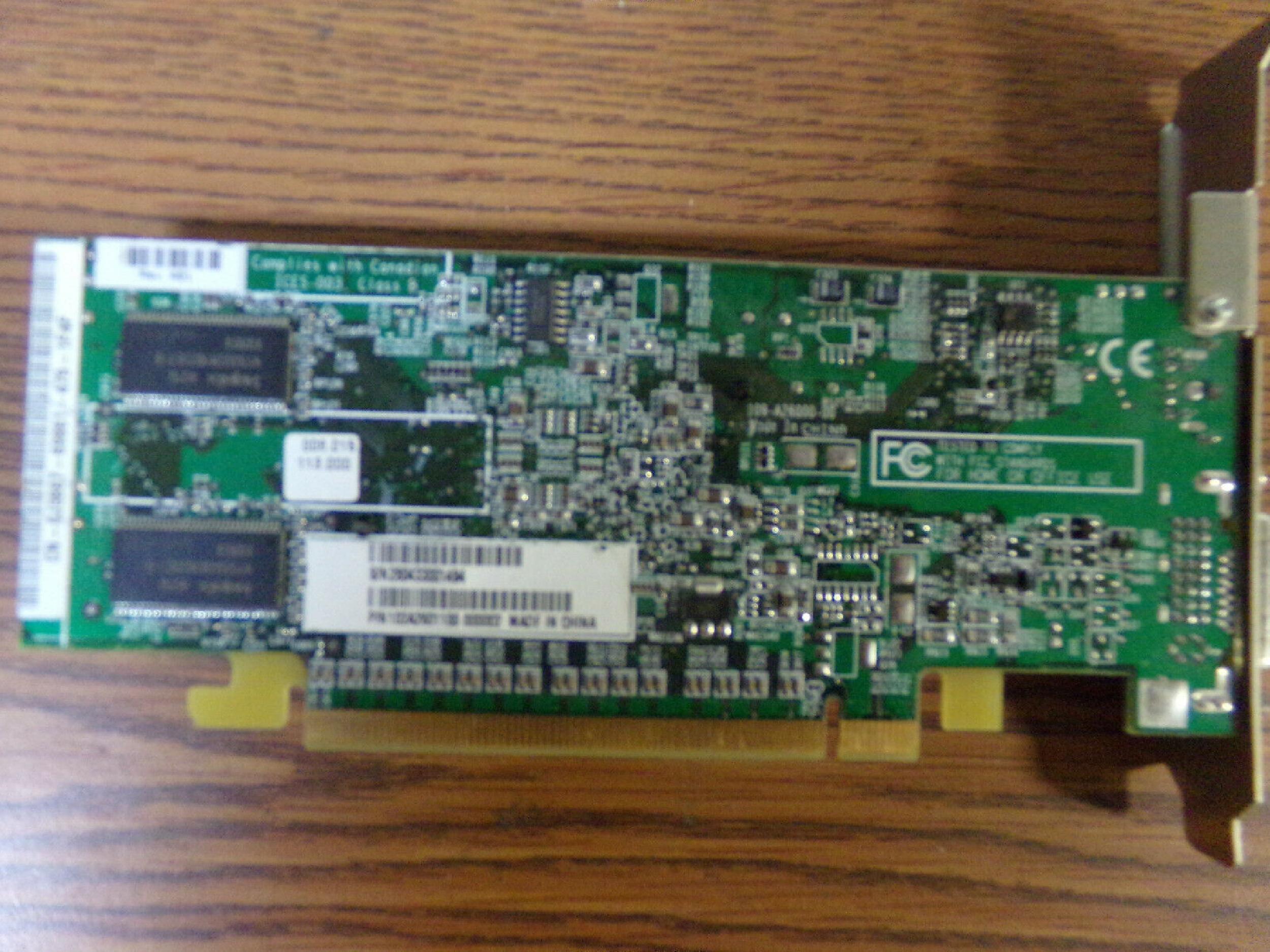ATI 0J3887 64MB PCI-E VIDEO CARD WITH DVI AND S-VIDEO OUTPUTS X300 SVIDEO PCIE