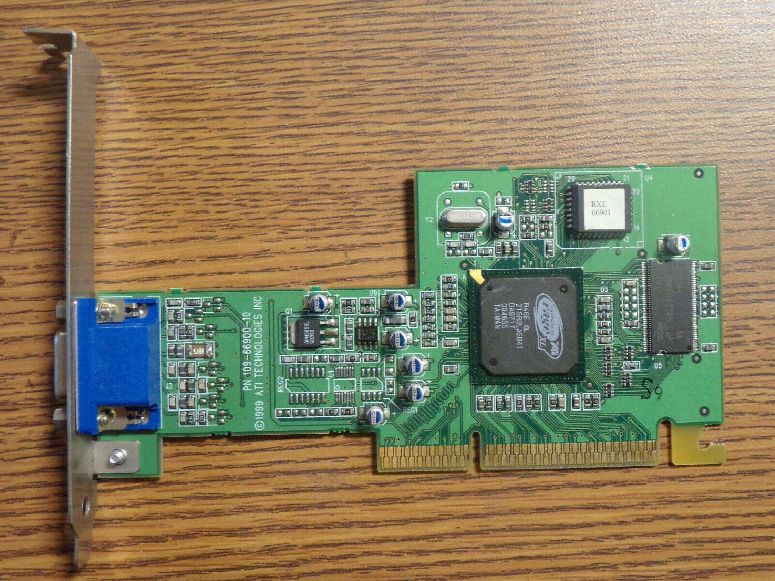 ATI 109-66900-10 8MB AGP VIDEO CARD WITH VGA OUTPUT RAGE XL PORT