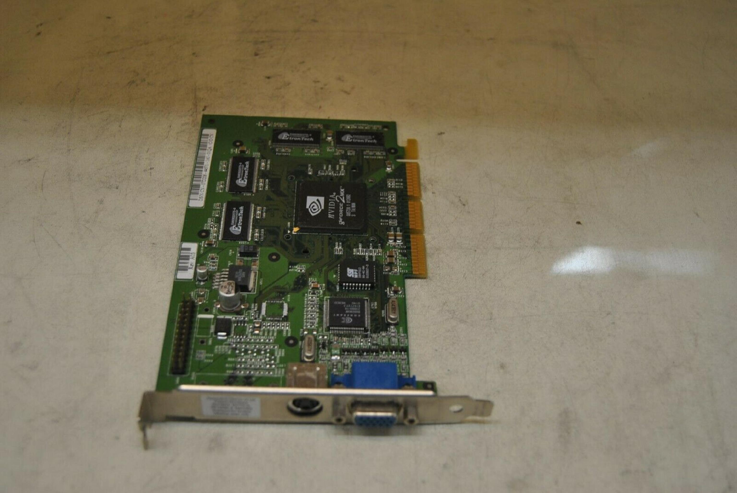 NVIDIA P55 32MB AGP VIDEO CARD WITH VGA AND S-VIDEO OUTPUTS GFORCE2MX TV-OUT TV OUT