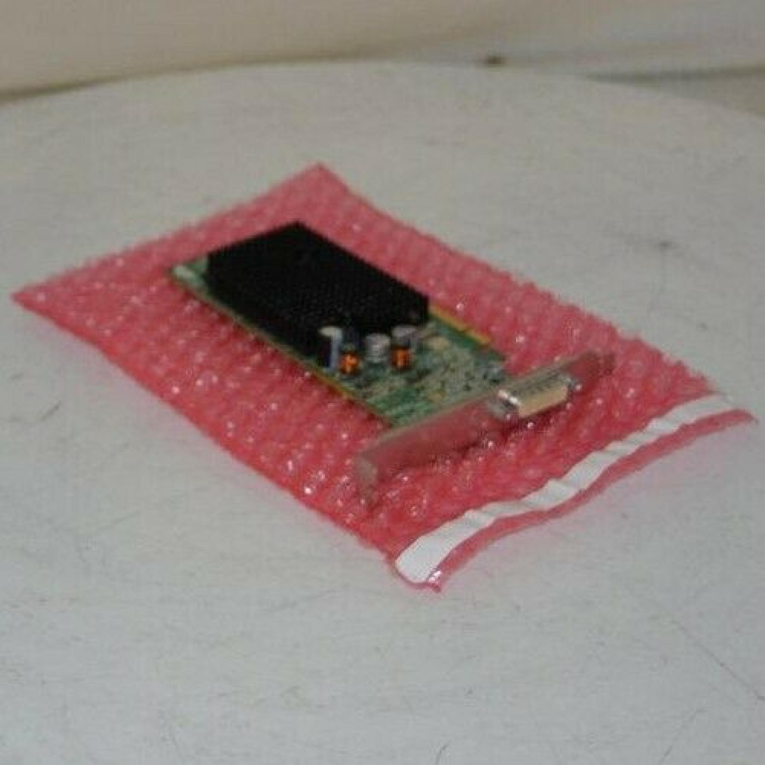 ATI 109-A62931-02 128MB PCI-E VIDEO CARD WITH 256MB DMS-59 OUTPUT RADEON X600SE X600