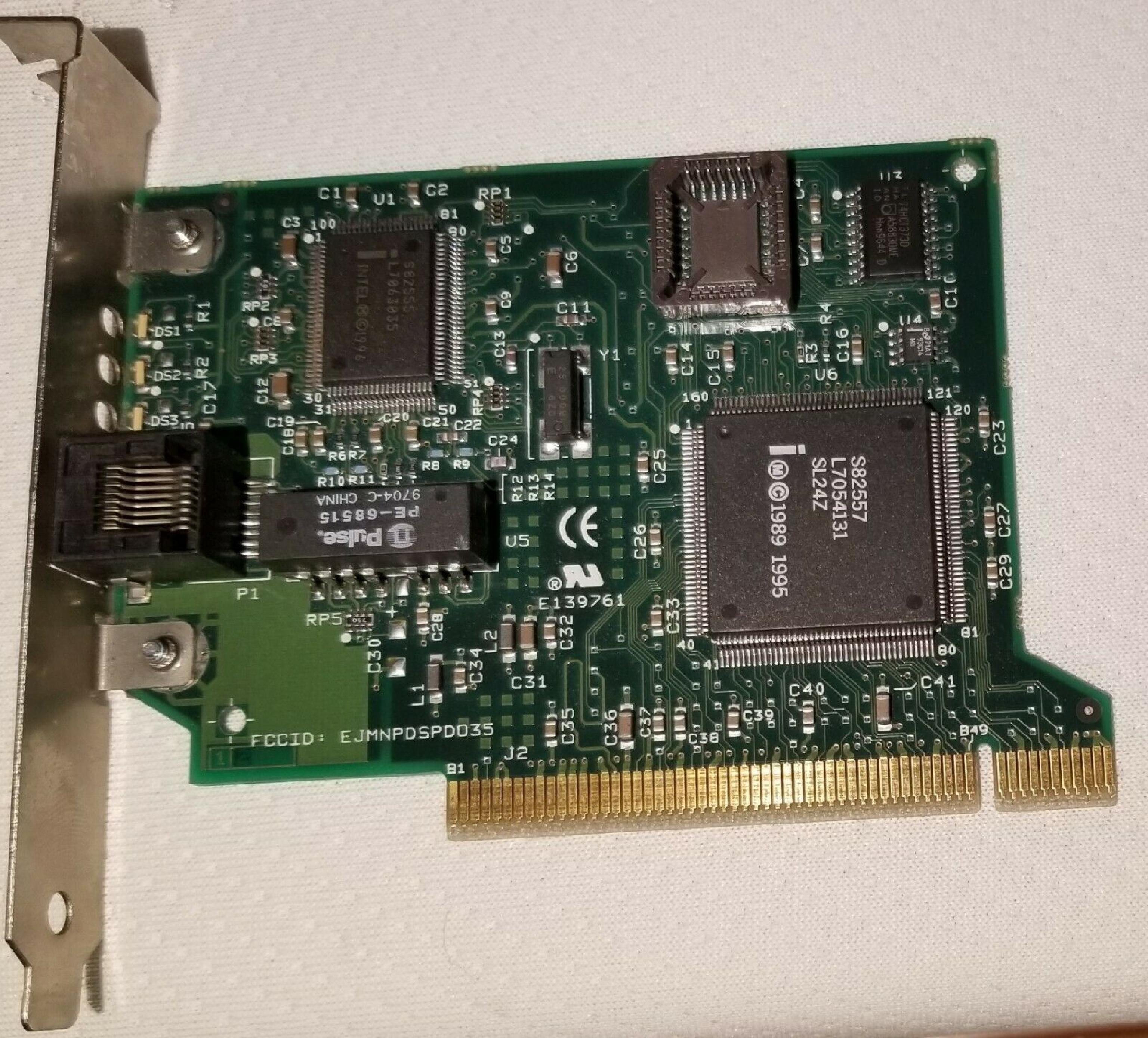 INTEL PB667281-002 10/100 NETWORK ETHERNET CARD