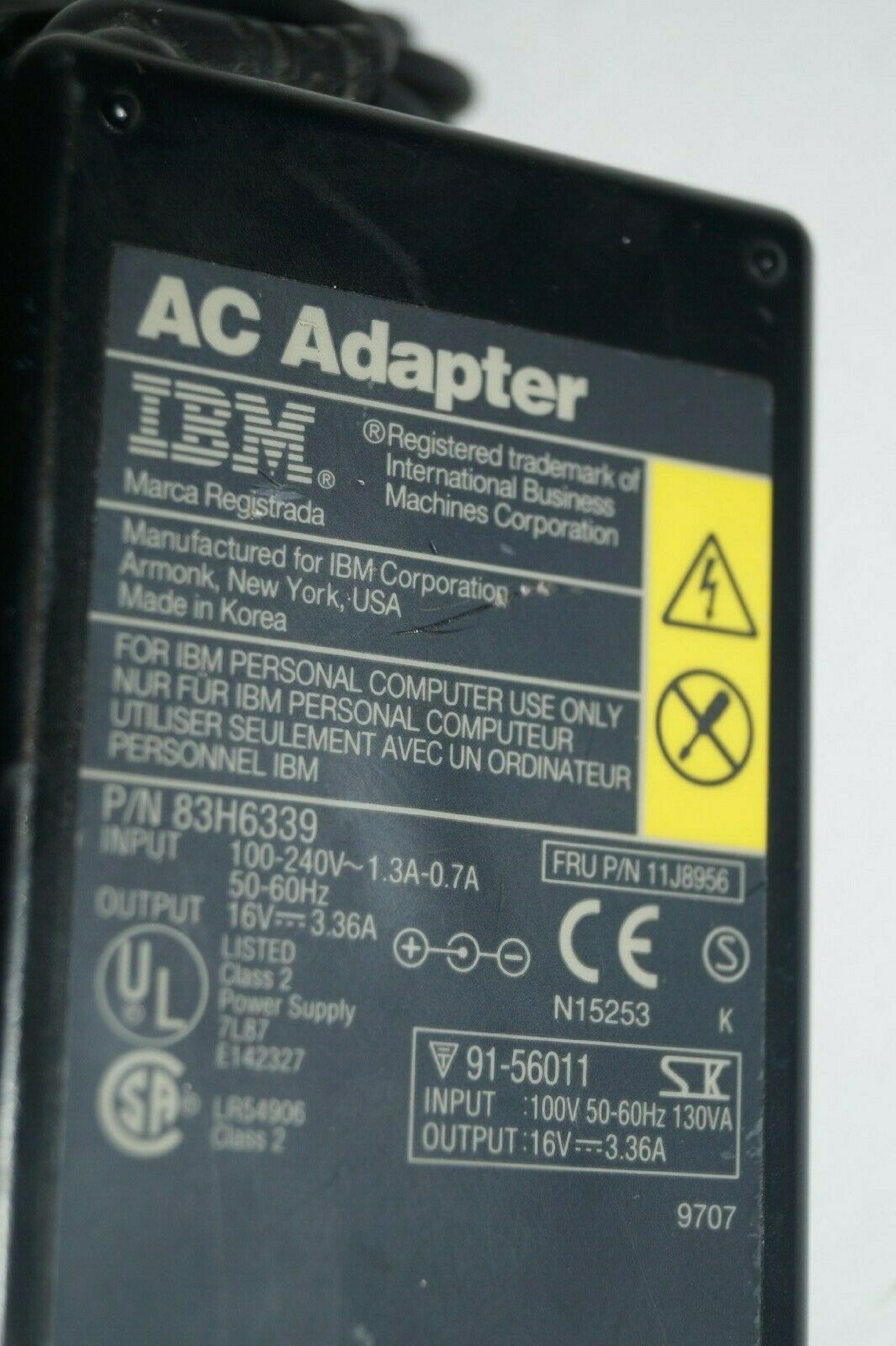 IBM 11J8956 AC ADAPTER 16VDC 3.36A, 6FT CABLE WITH BARREL CONNECTOR, OD:5.5MM, ID:2.45MM, DESKTOP STYLE, NEGATIVE OUTSIDE POLE FOR THINKPAD 380 AND 600 16V DC 3.36A CONNECTOR