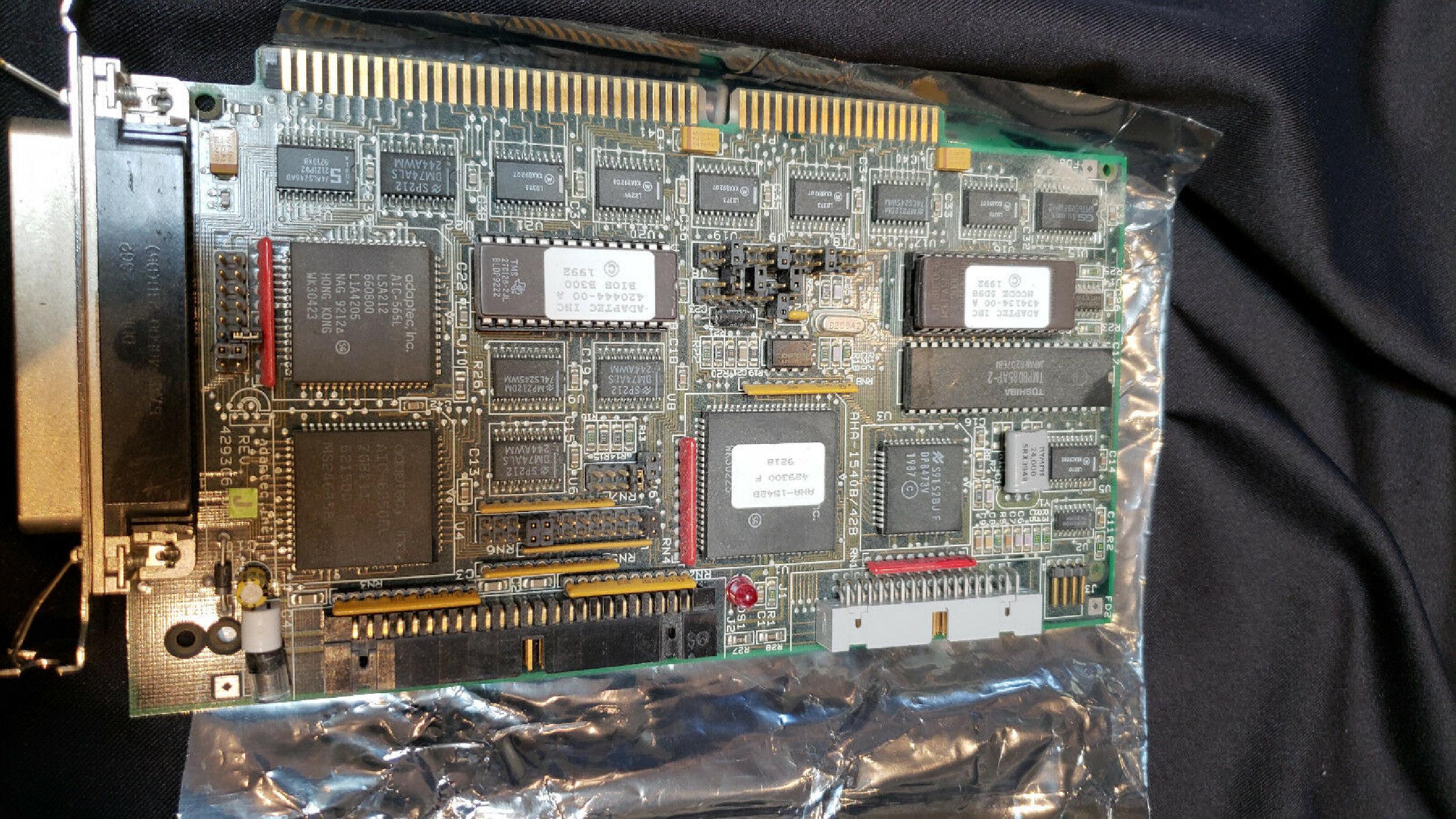 ADAPTEC 1542B ISA BUSMASTERING SCSI CONTROLLER
