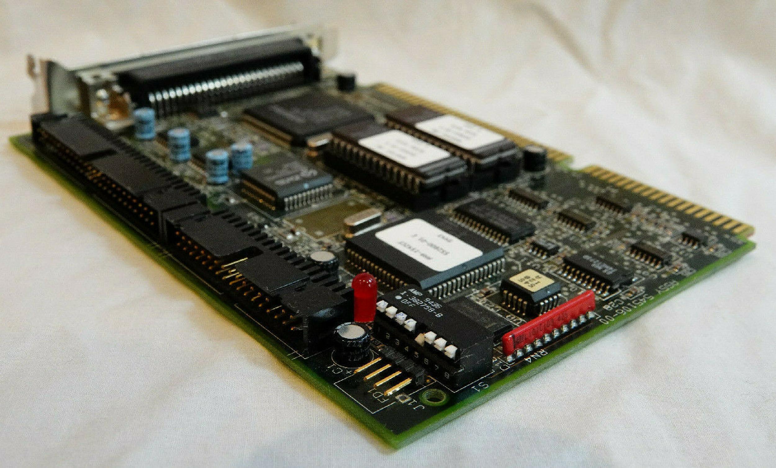 ADAPTEC AHA-1542CF ISA BUSMASTERING SCSI CONTROLLER