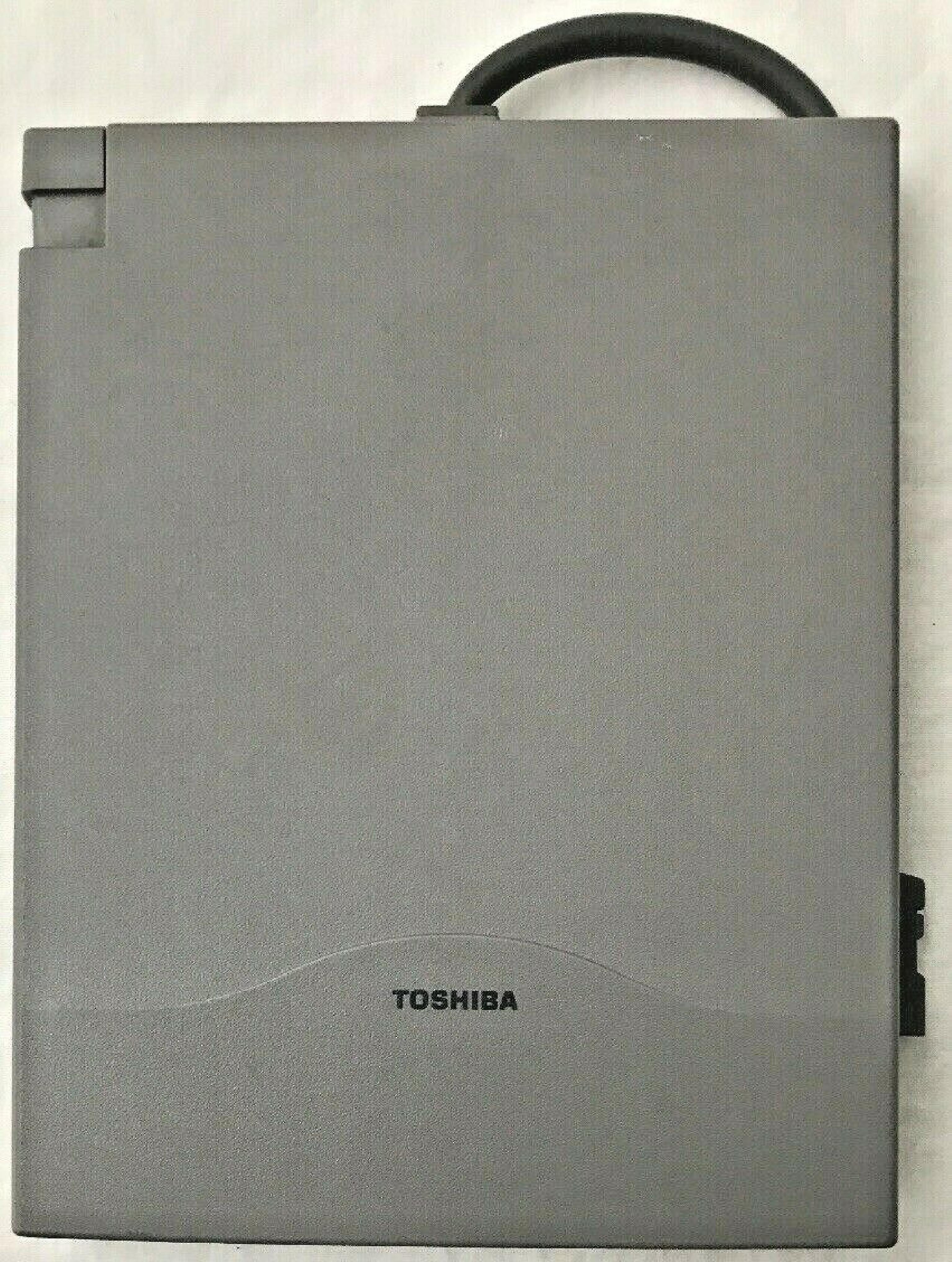 TOSHIBA PA2653U NOTEBOOK KIT FOR 400CDT AND OTHERS