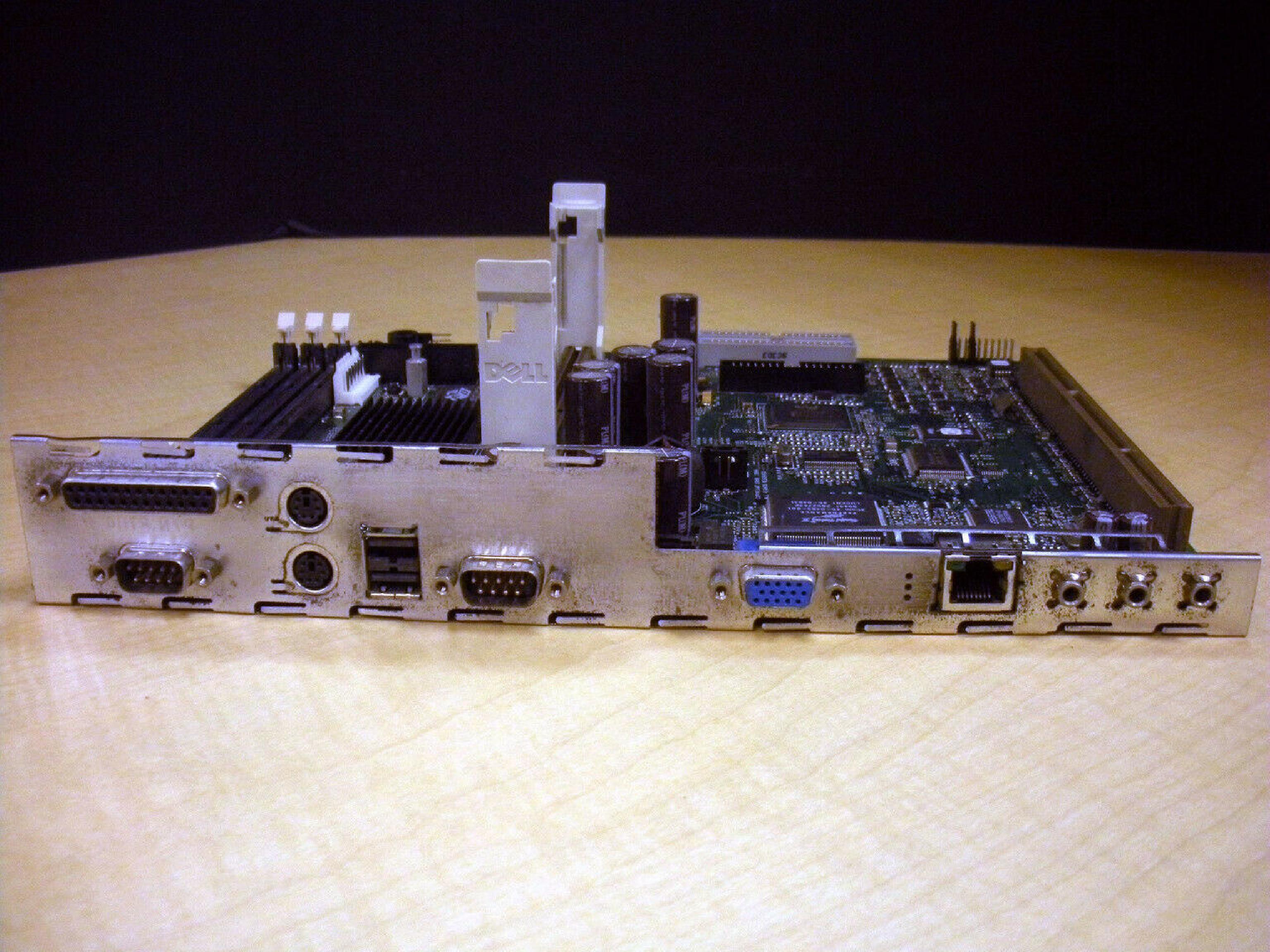 DELL 7803C SYSTEM BOARD OPTIPLEX GX1 0007803C-12411-93A-QL4E