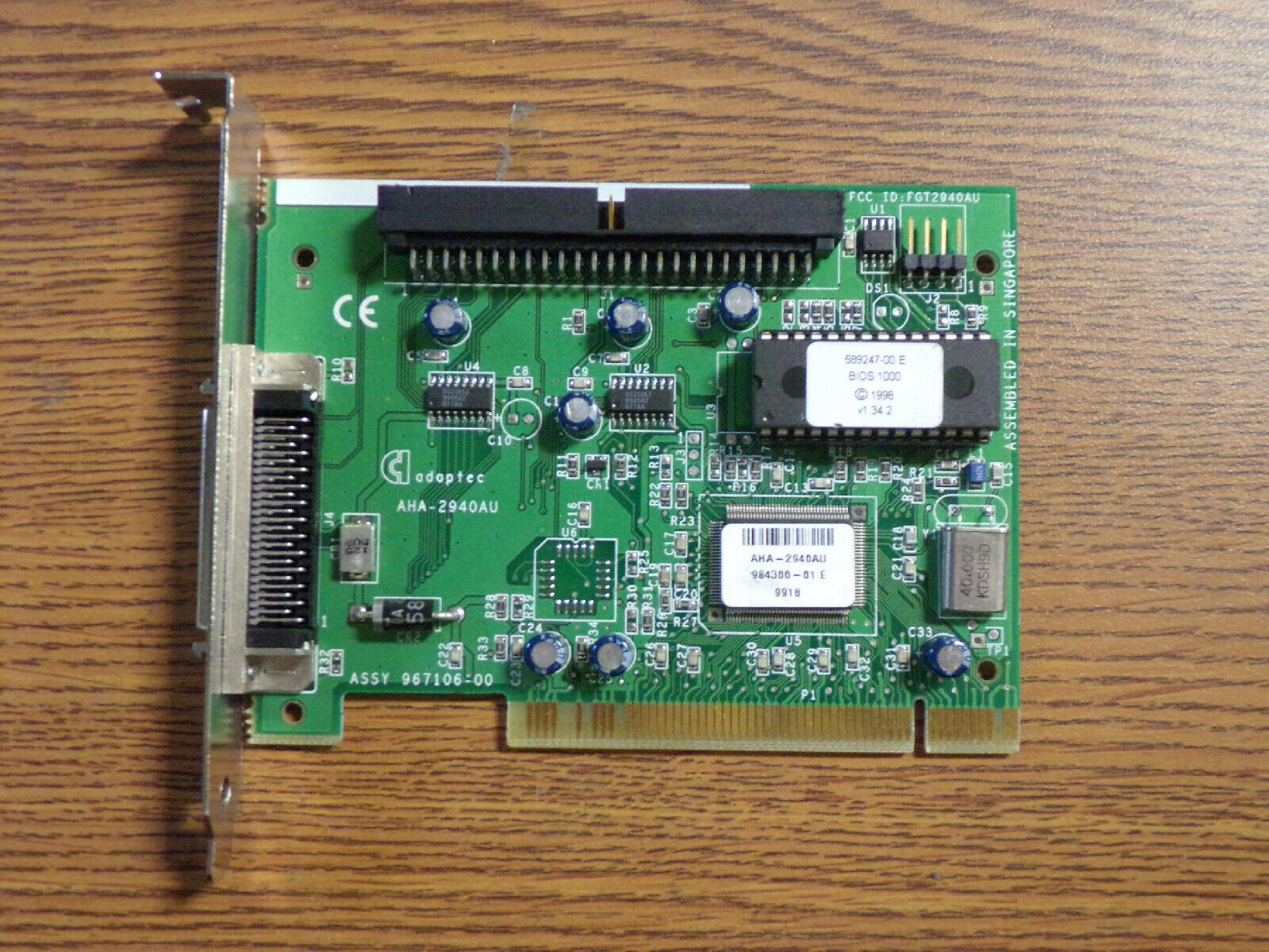 ADAPTEC 967106-00 PCI SCSI CONTROLLER CARD