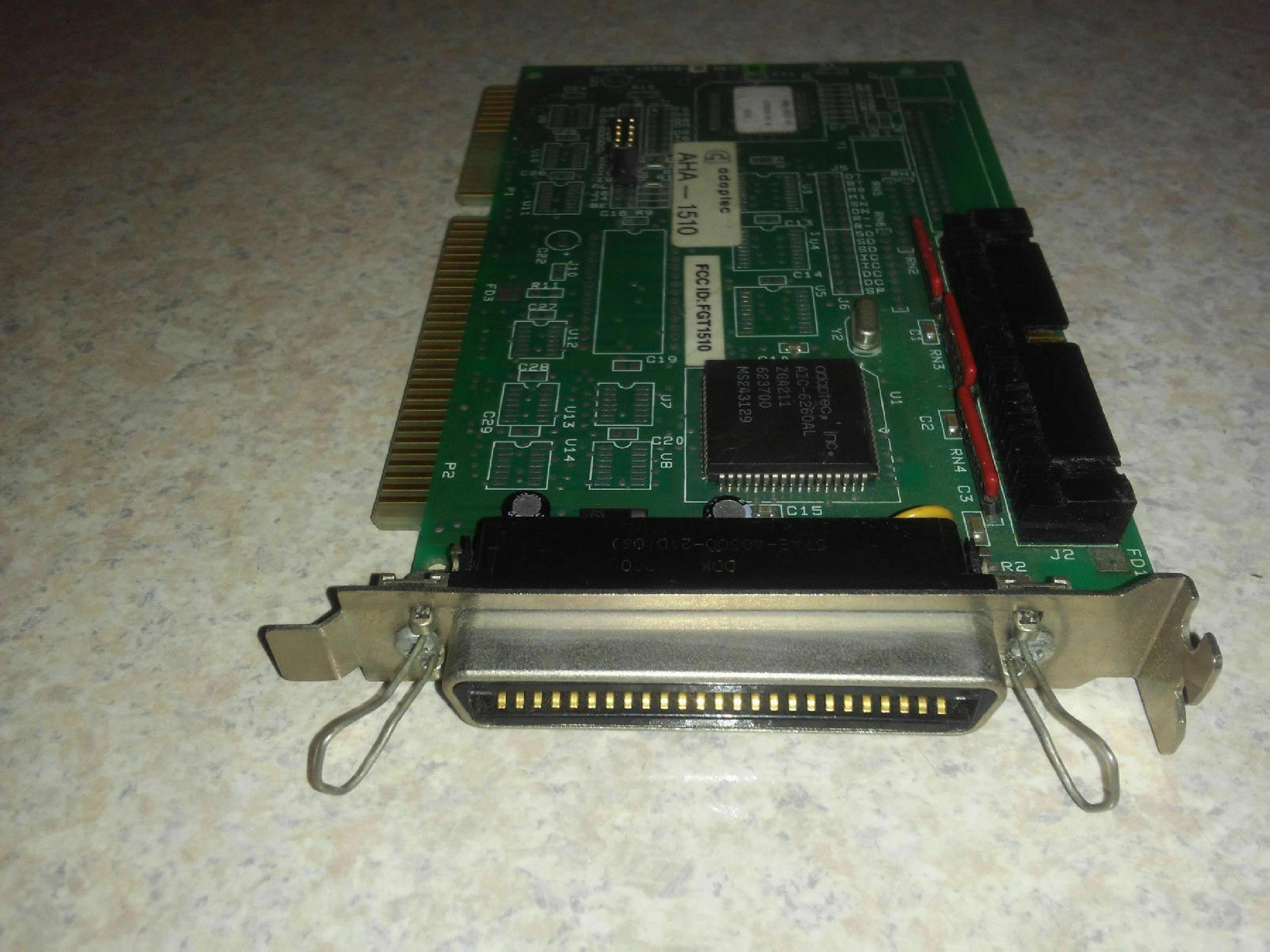 ADAPTEC AHA-1510 HARD DRIVE AND FLOPPY CONTROLLER CARD