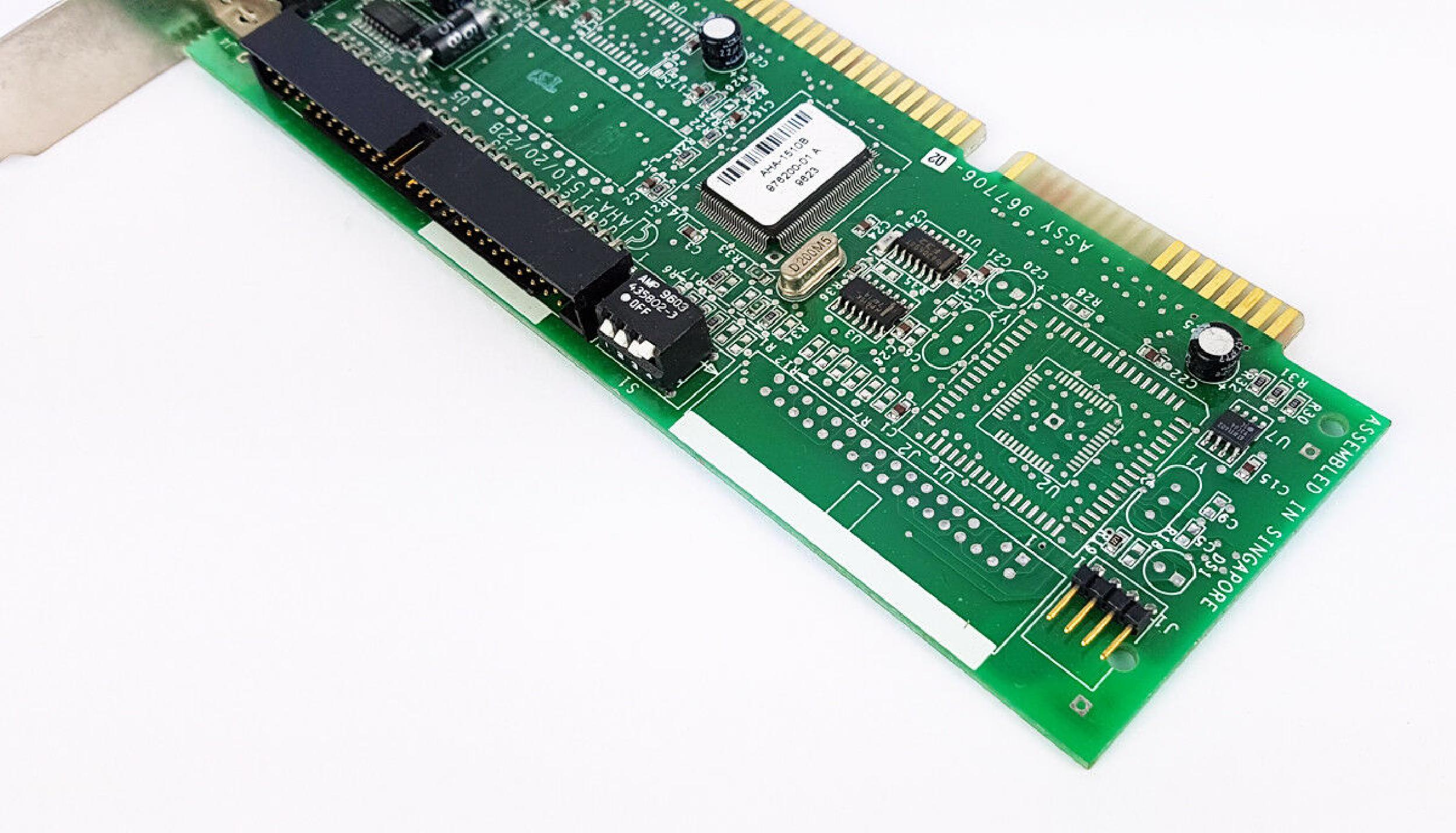 ADAPTEC AHA-1510B HARD DRIVE AND FLOPPY CONTROLLER CARD