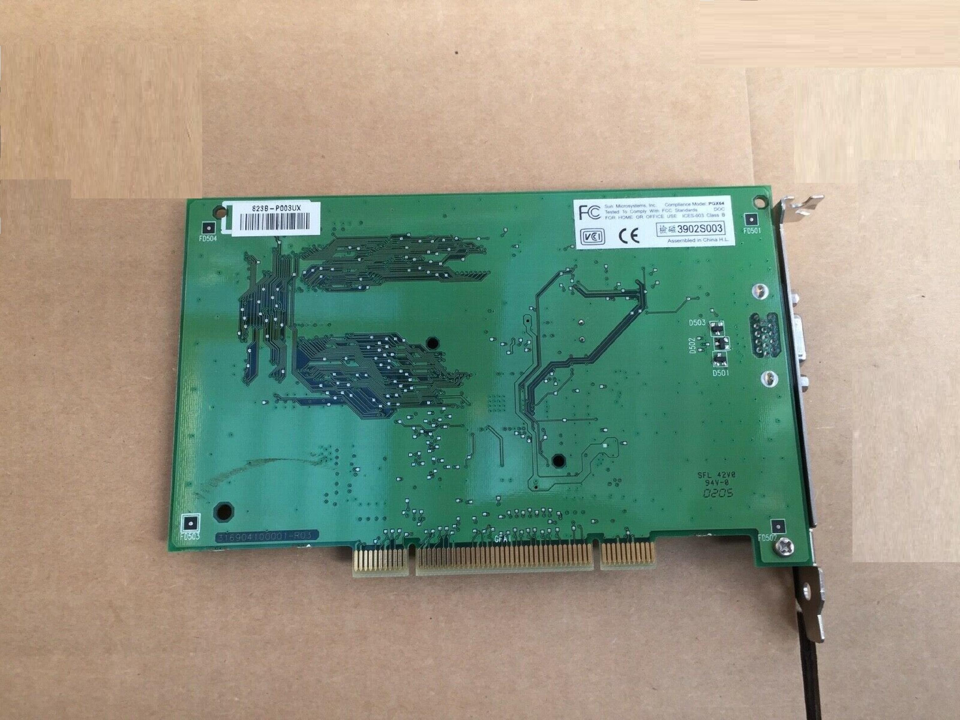 SUN MICROSYSTEMS / ATI PGX64 8MB PCI VIDEO CARD WITH VGA OUTPUT RAGE XL SUN