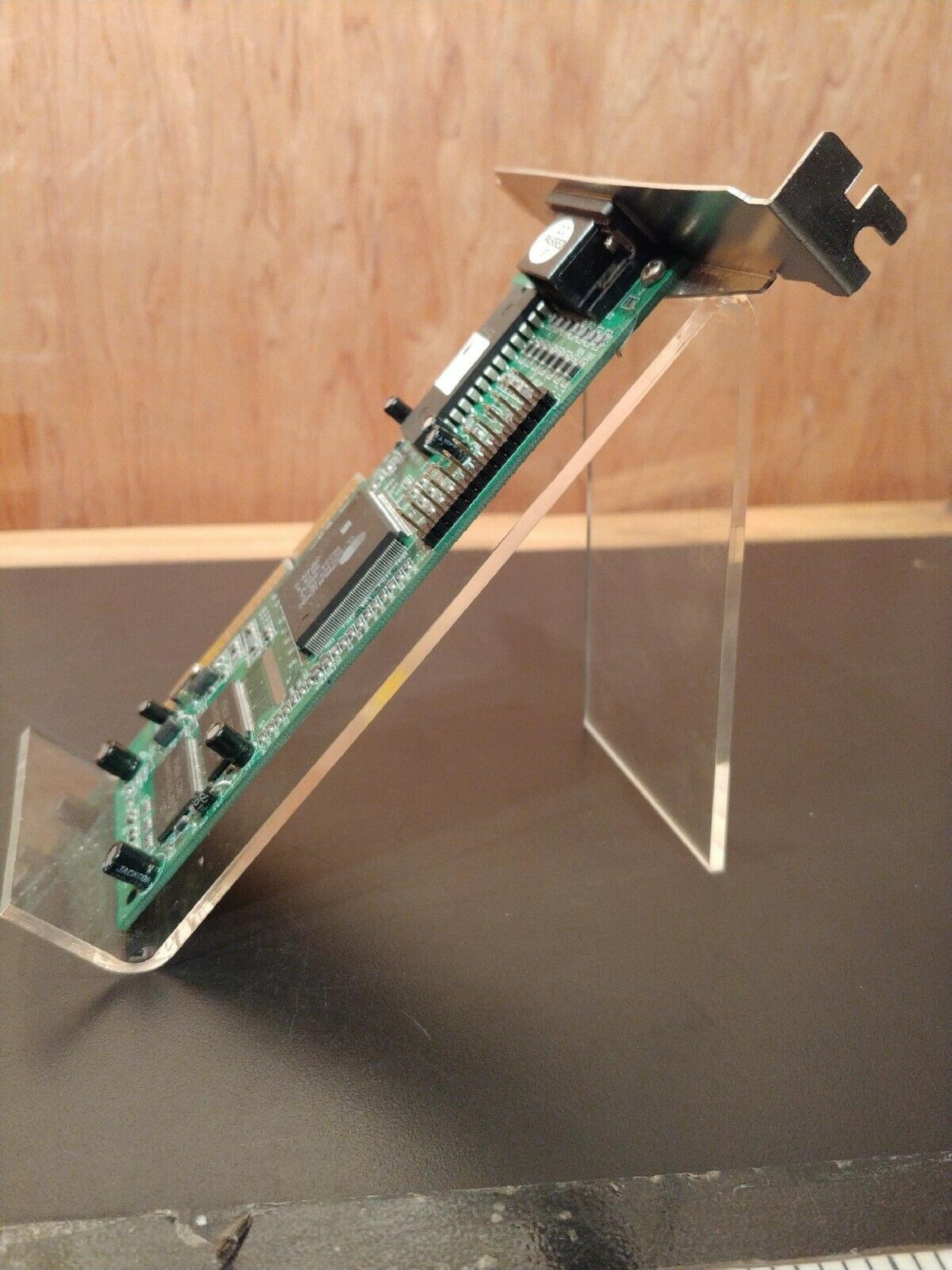 CIRRUS LOGIC VGA-CL65A/4RJ LOGIC AGP VIDEO CARD WITH VGA OUTPUT ISA