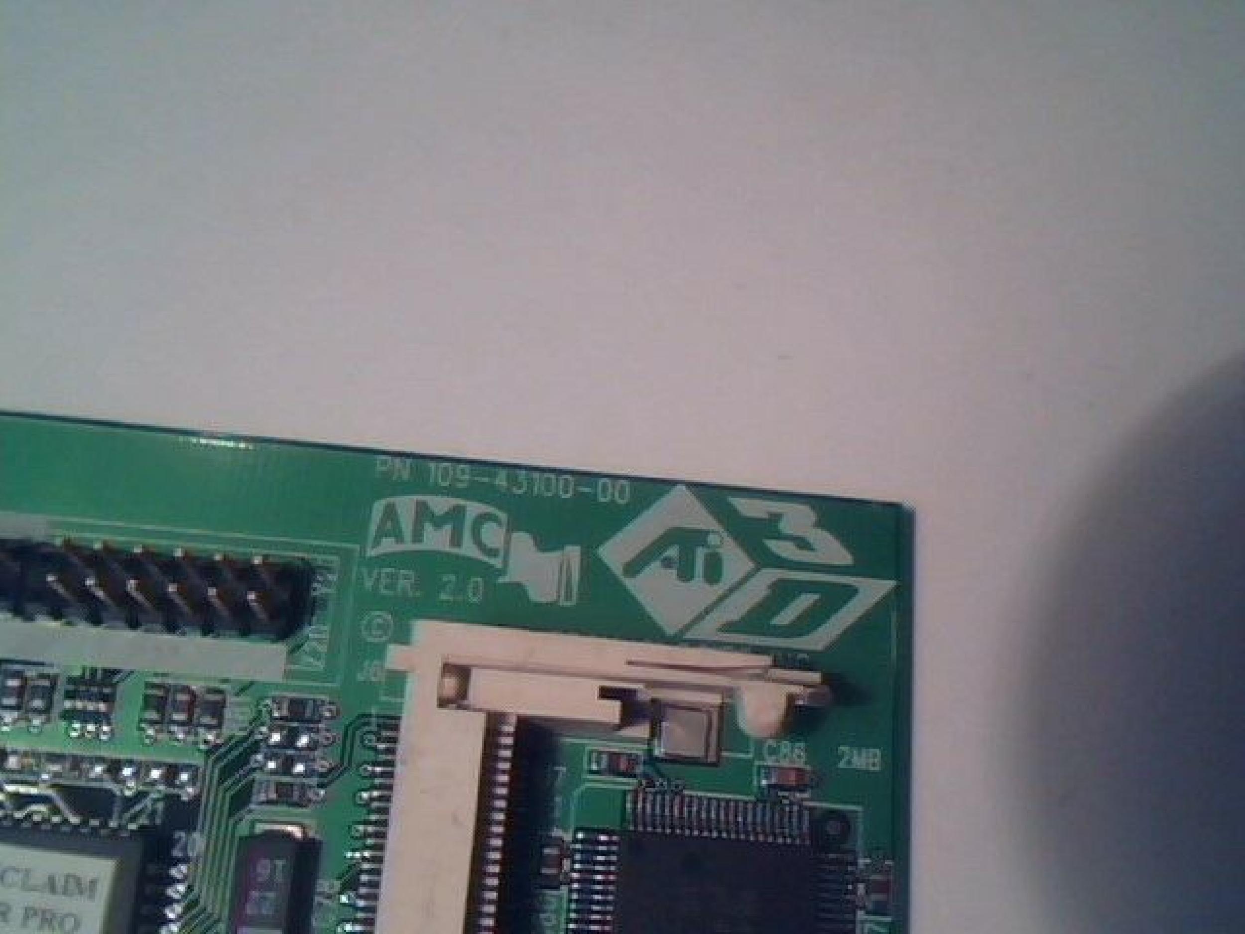ATI 109-43100-00 4MB PCI VIDEO CARD WITH VGA OUTPUT