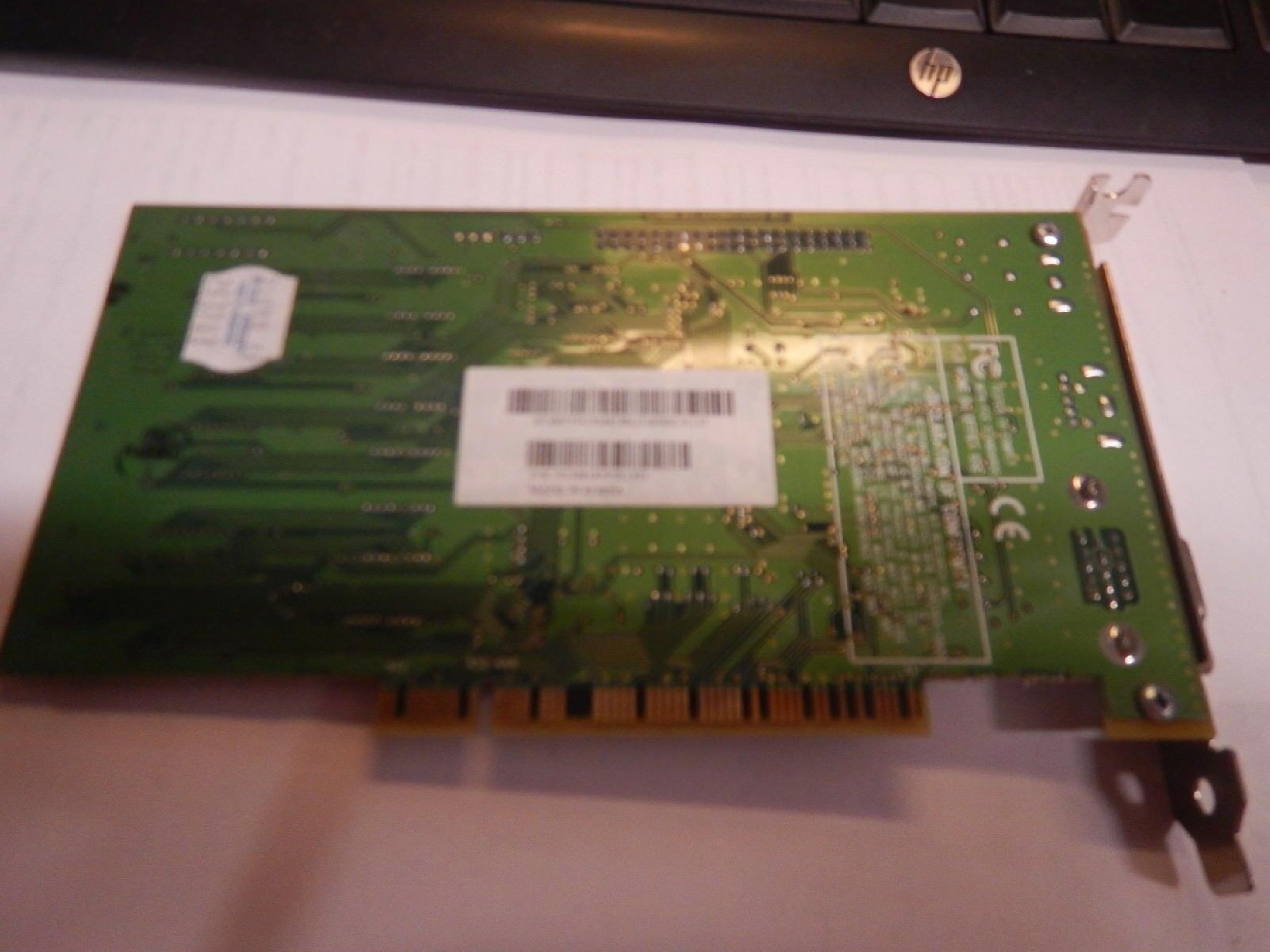 ATI 109-38800-20 2MB PCI VIDEO CARD WITH VGA OUTPUT
