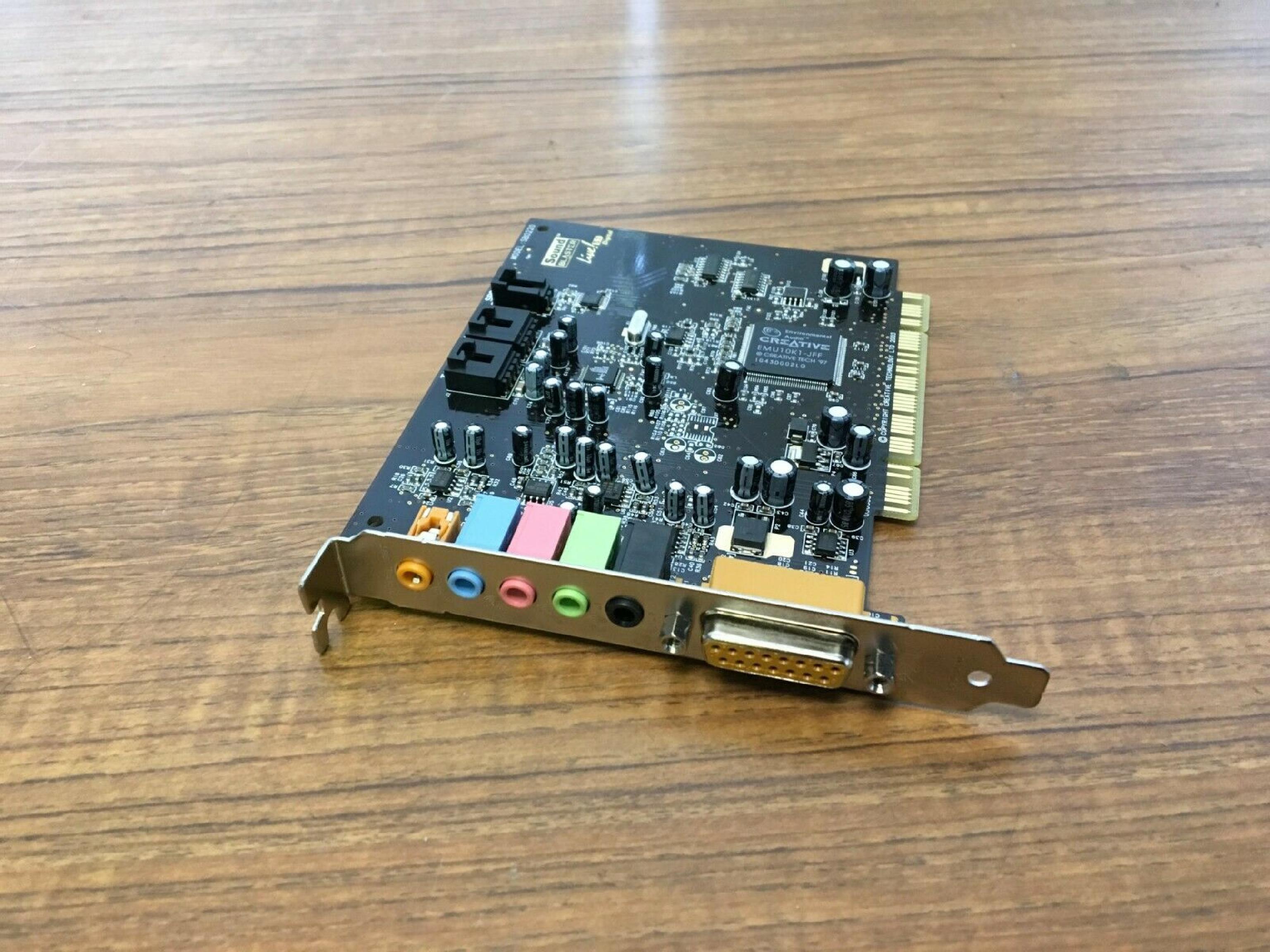 CREATIVE LABS SB0220 PCI SOUND CARD SOUND BLASTER LIVE 5.1 DIGITAL