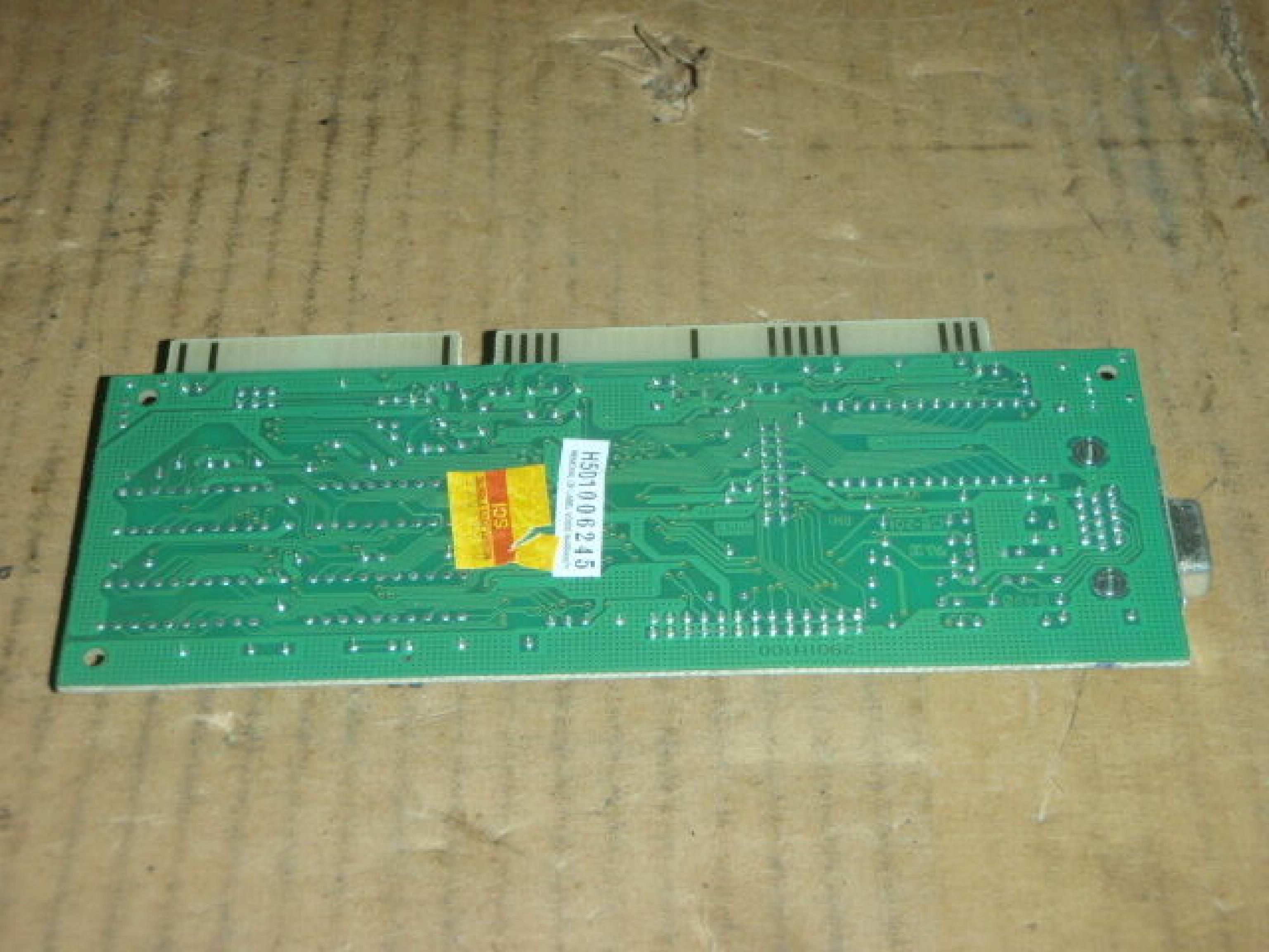 TRIDENT MICROSYSTEMS 7210 ISA VIDEO CARD WITH VGA OUTPUT