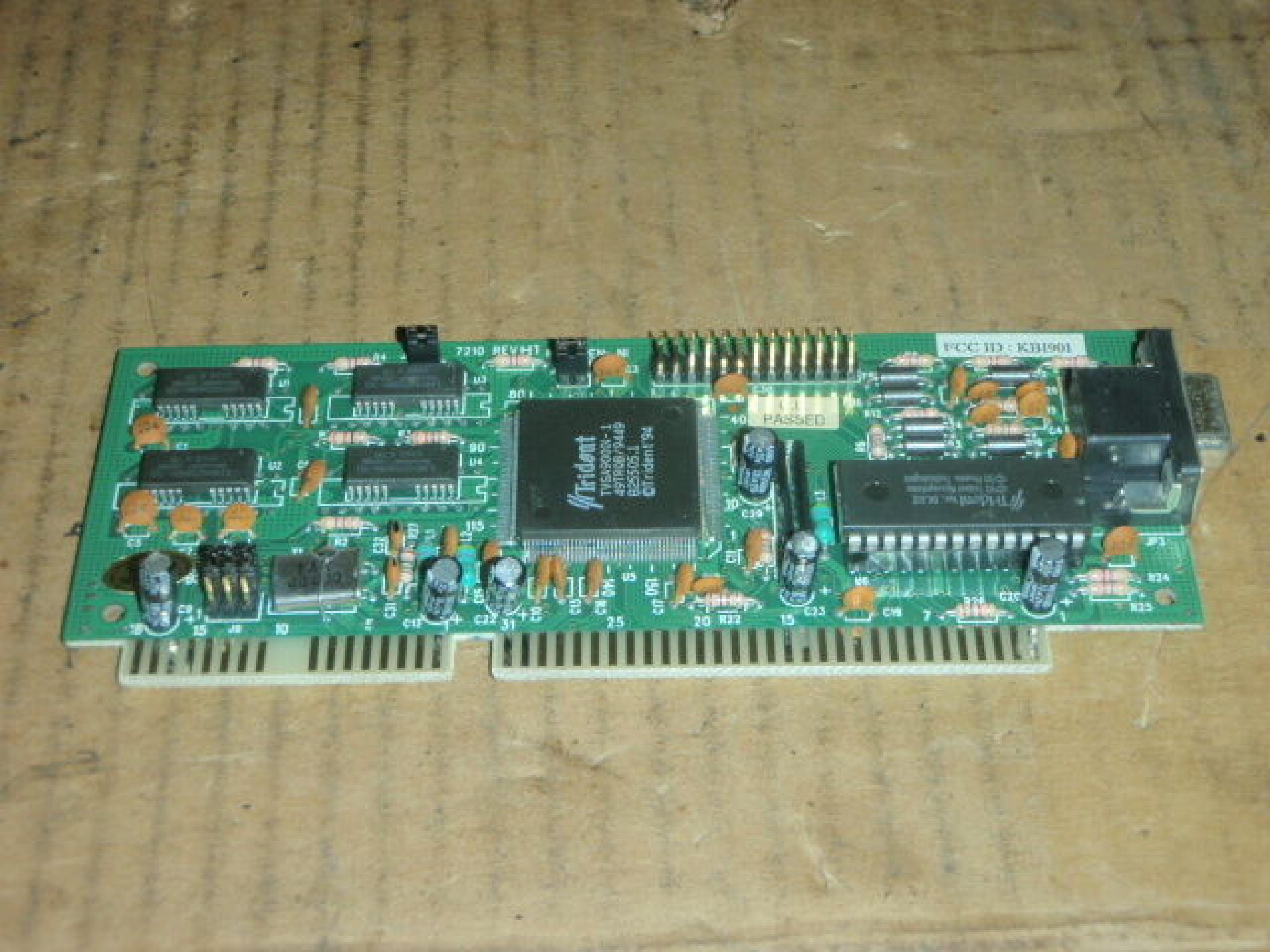 TRIDENT MICROSYSTEMS 7210 ISA VIDEO CARD WITH VGA OUTPUT