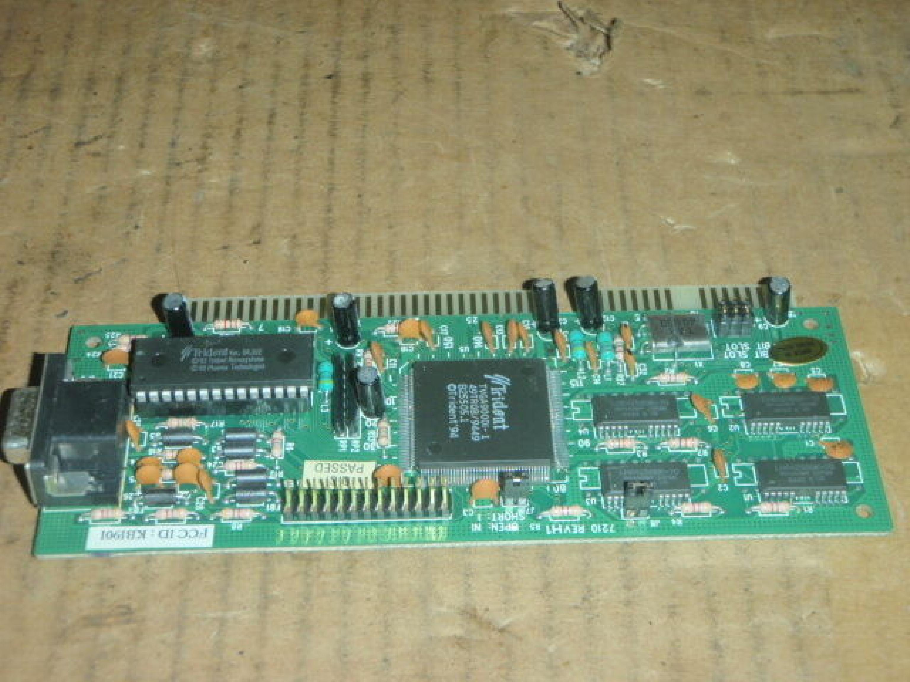 TRIDENT MICROSYSTEMS 7210 ISA VIDEO CARD WITH VGA OUTPUT