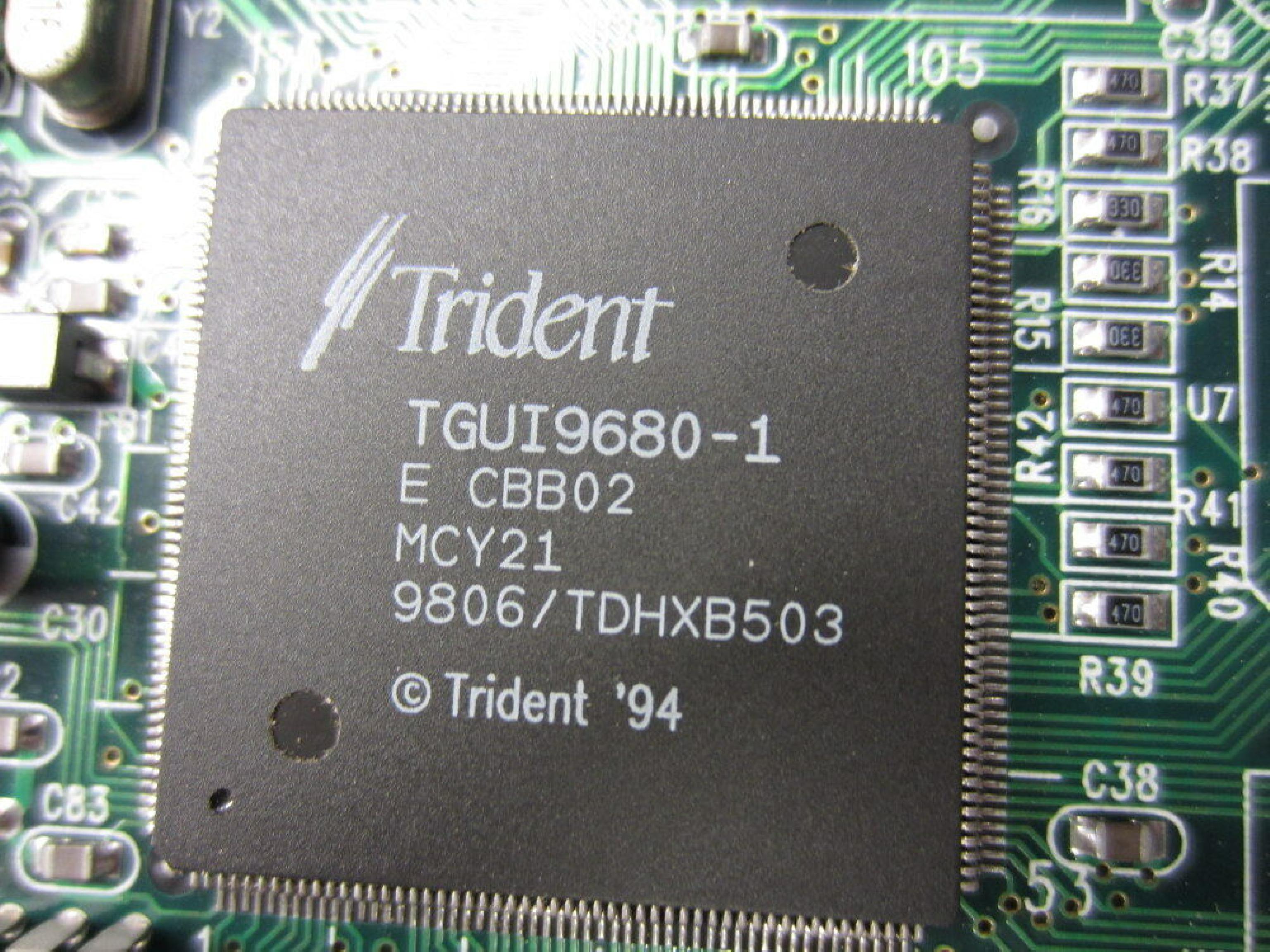 TRIDENT MICROSYSTEMS VENUS T80 2MB PCI VIDEO CARD WITH VGA OUTPUT